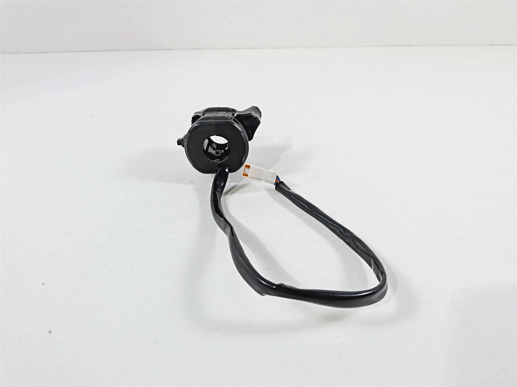 2011 Ducati Streetfighter 1098 S Left Hand Light Control Switch 65110112C - Image 6