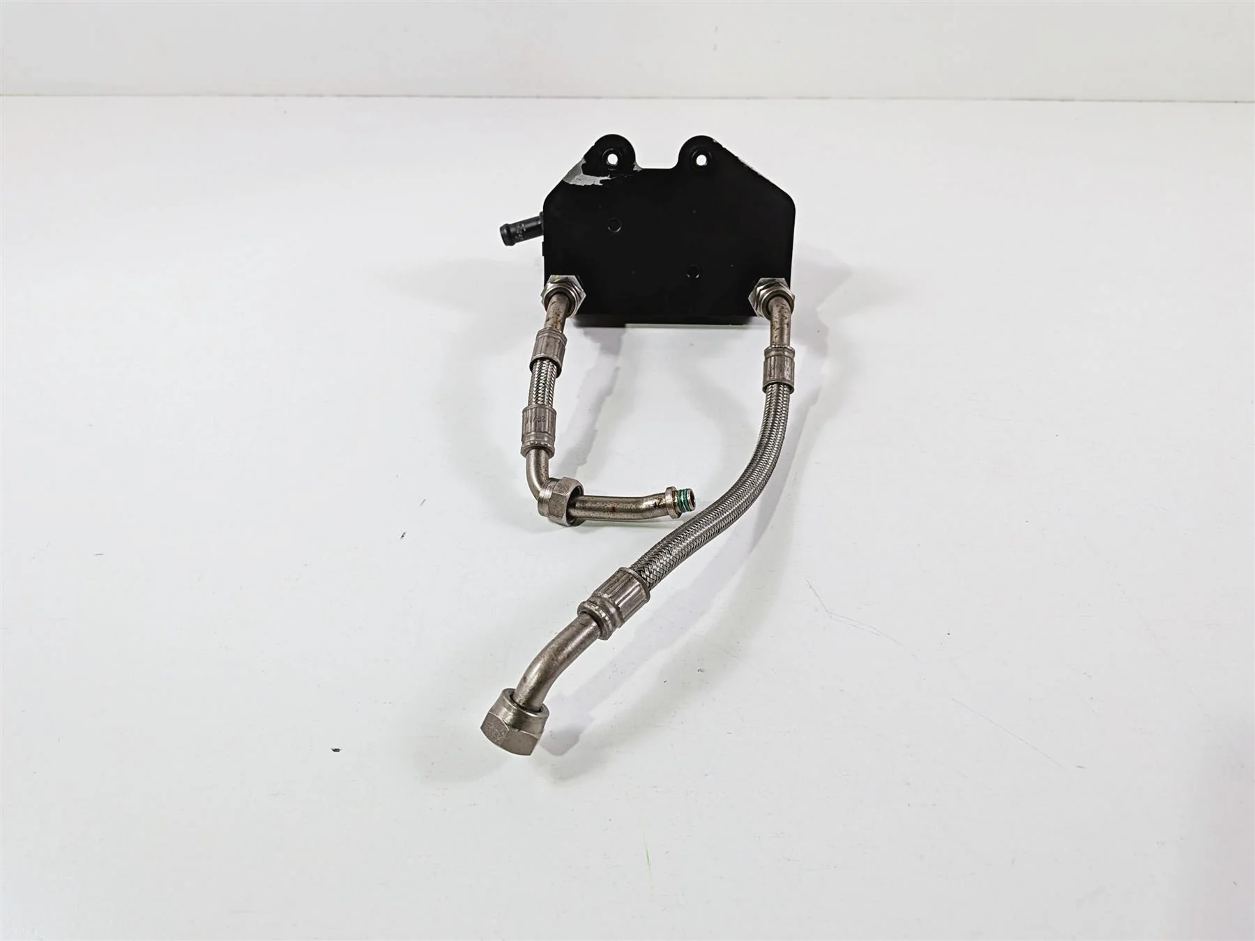 2011 Ducati Streetfighter 1098 S Oil Cooler & Lines 54710011A - Image 5