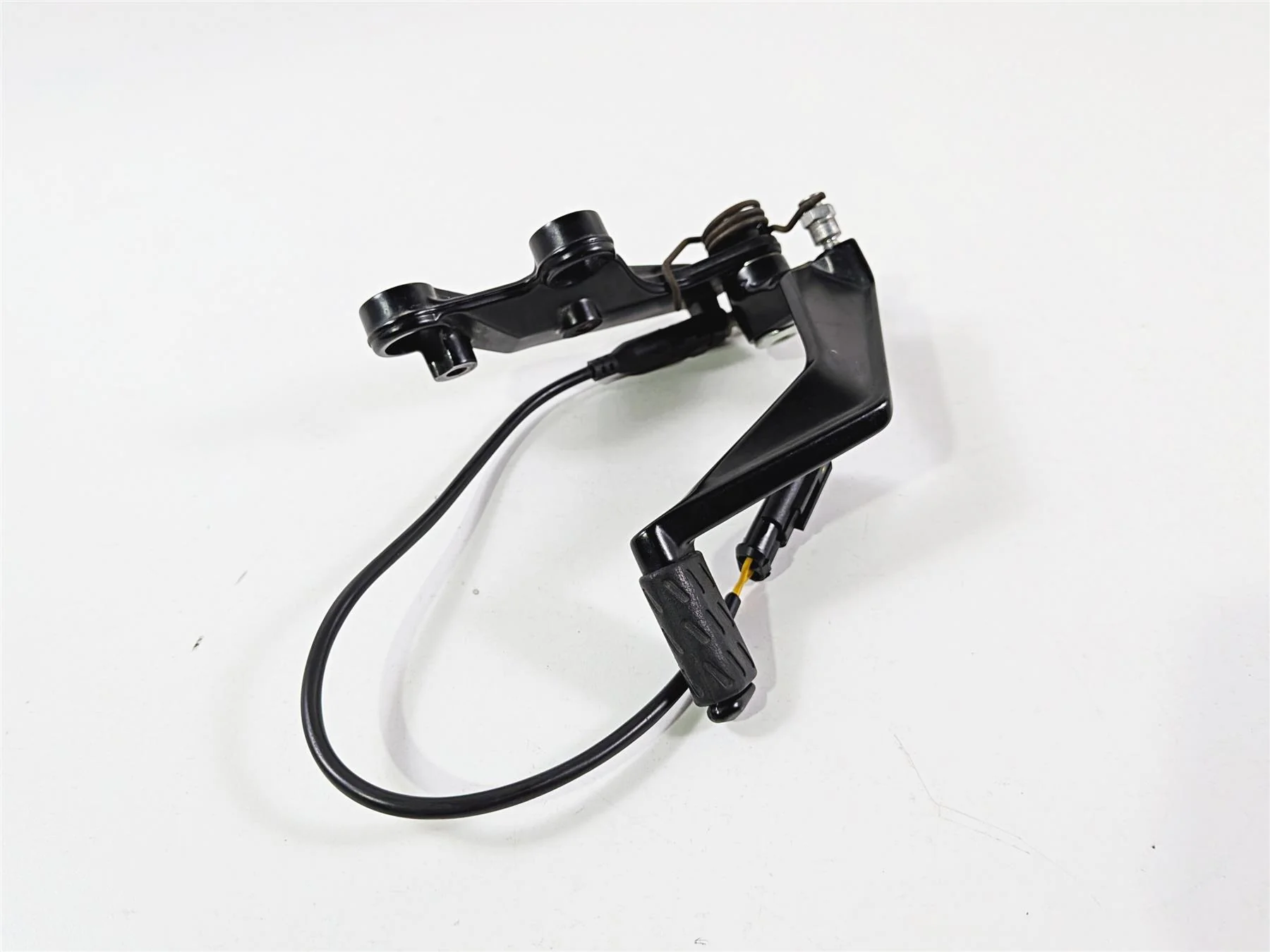 2011 Ducati Streetfighter 1098 S Rear Brake Pedal & Mount 45710471A 82919841A