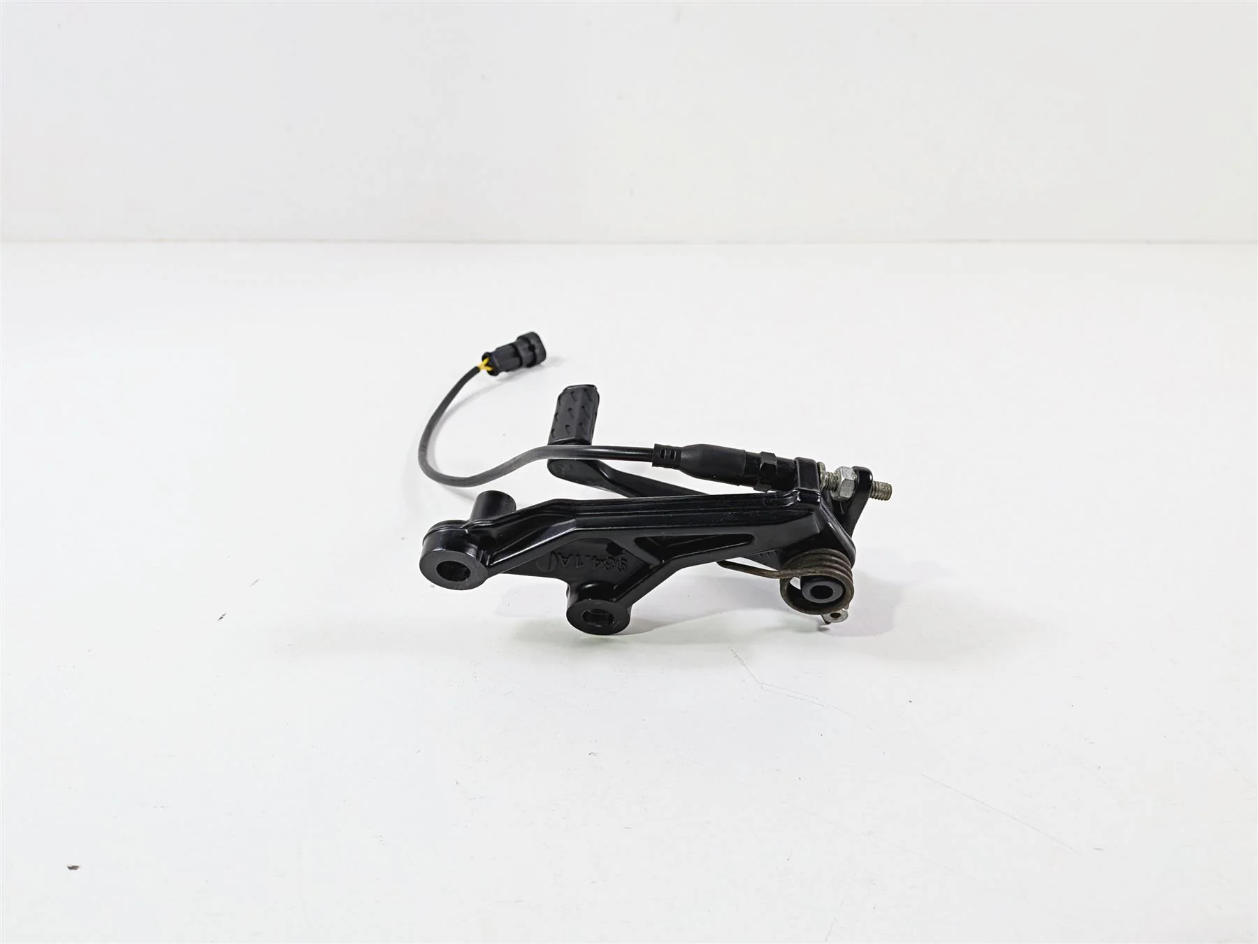 2011 Ducati Streetfighter 1098 S Rear Brake Pedal & Mount 45710471A 82919841A - Image 5
