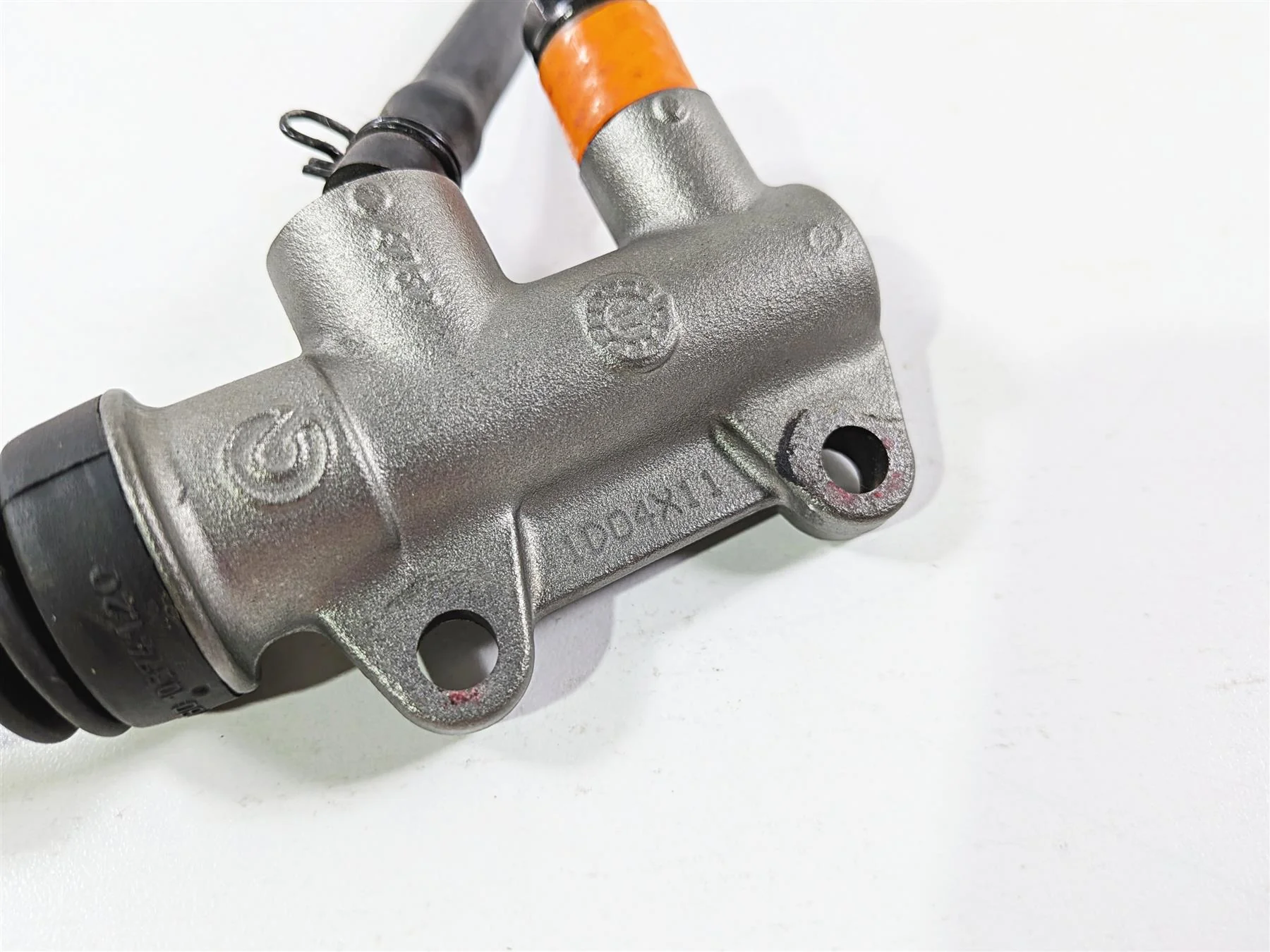 2011 Ducati Streetfighter 1098 S Rear Brembo Brake Master Cylinder 62540181B - Image 8