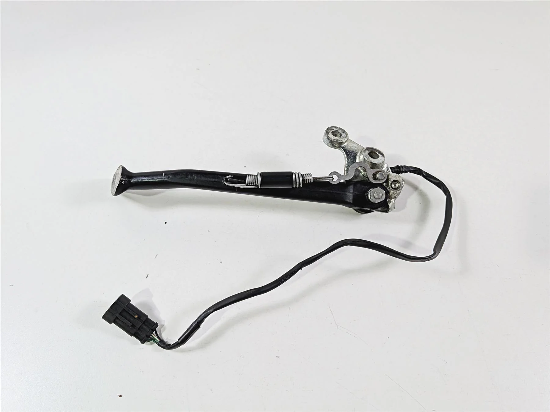 2011 Ducati Streetfighter 1098 S Side Kickstand Stand & Switch 55610462AB - Image 3
