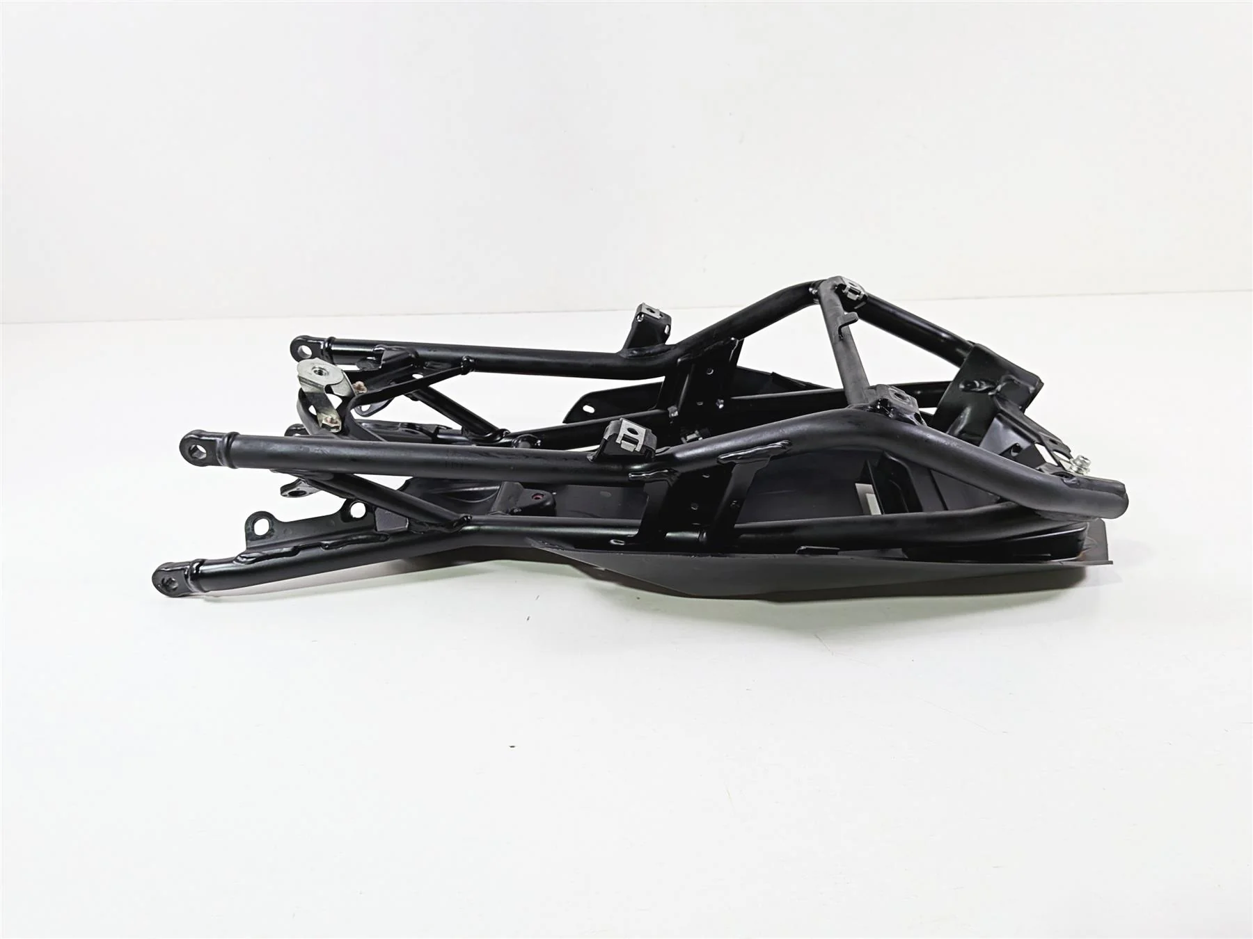 2011 Ducati Streetfighter 1098 S Subframe & Inner Fender 47017031AA - Image 3