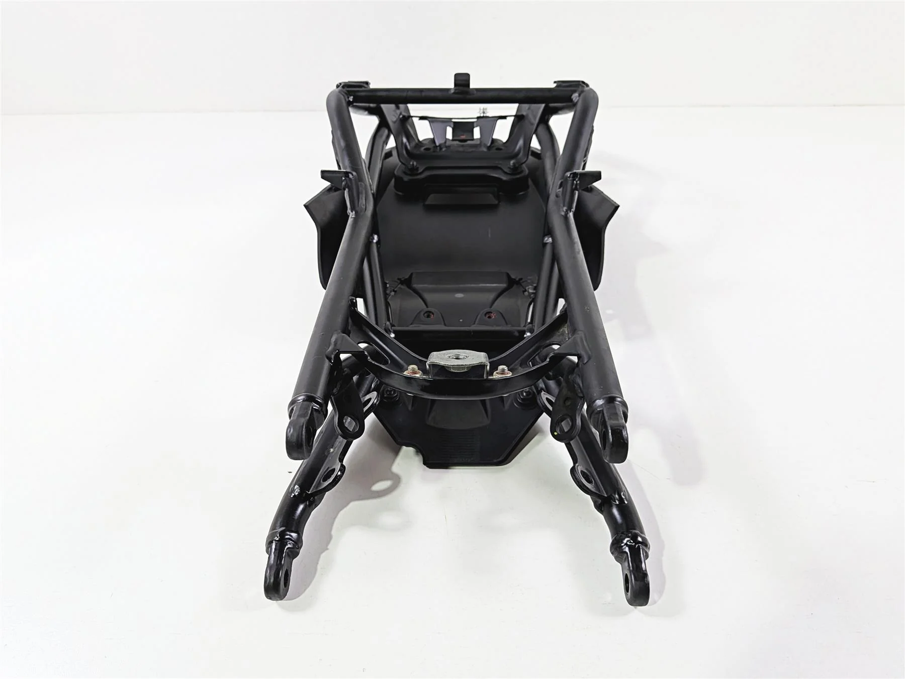 2011 Ducati Streetfighter 1098 S Subframe & Inner Fender 47017031AA - Image 4