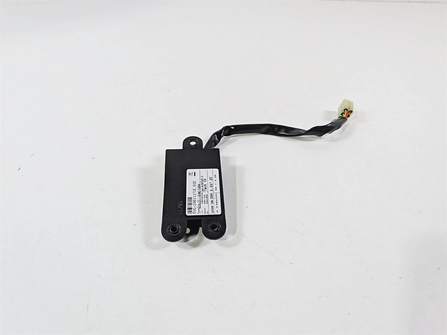 2011 Ducati Streetfighter 1098 S Traction Control Module Dtc 28611172E - Image 4