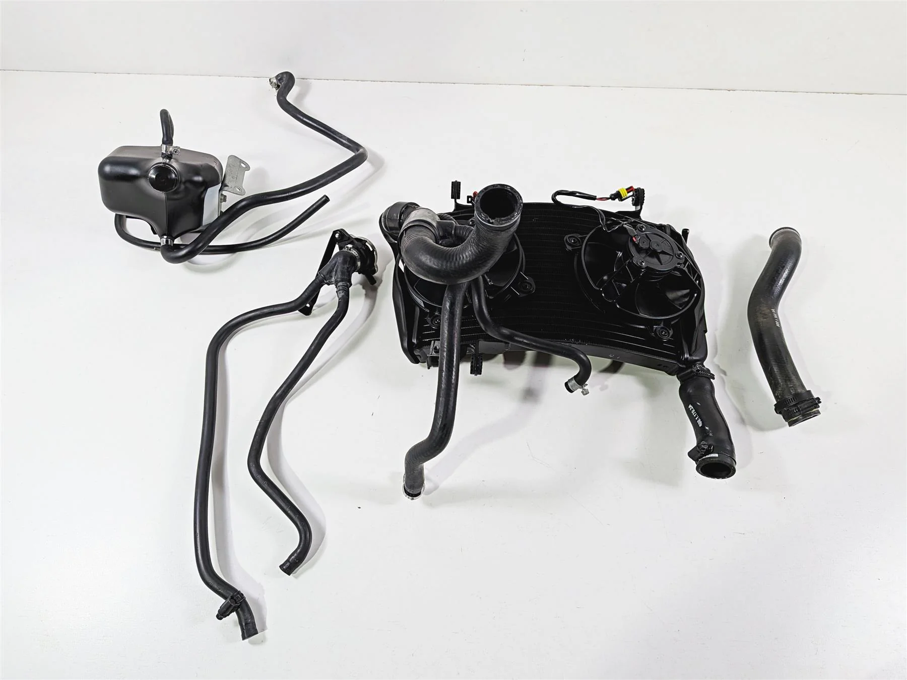 2011 Ducati Streetfighter 1098 S Upper Radiator Fan Reservoir Set 54840841B