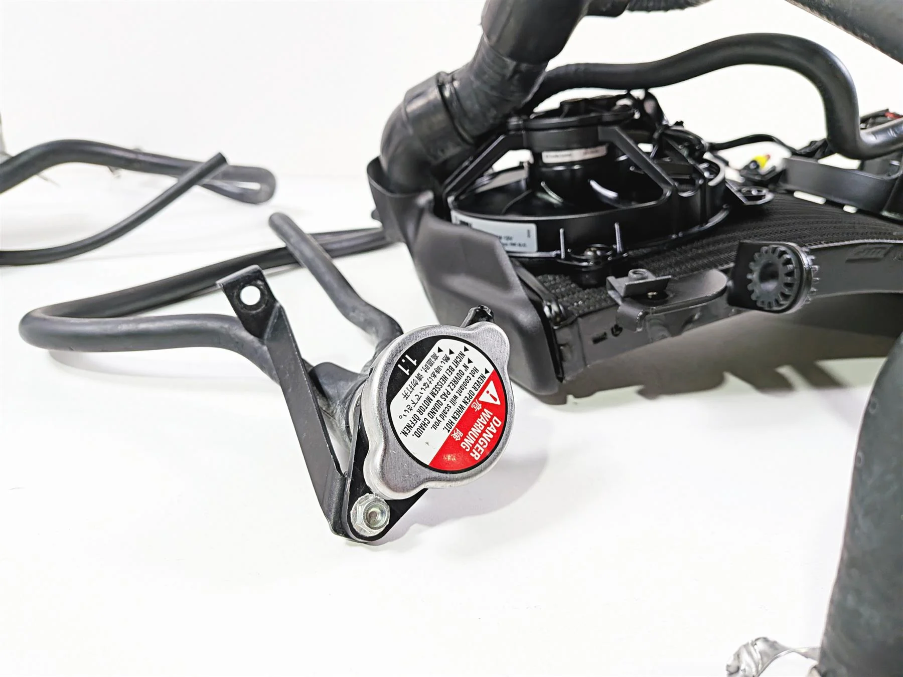 2011 Ducati Streetfighter 1098 S Upper Radiator Fan Reservoir Set 54840841B - Image 10