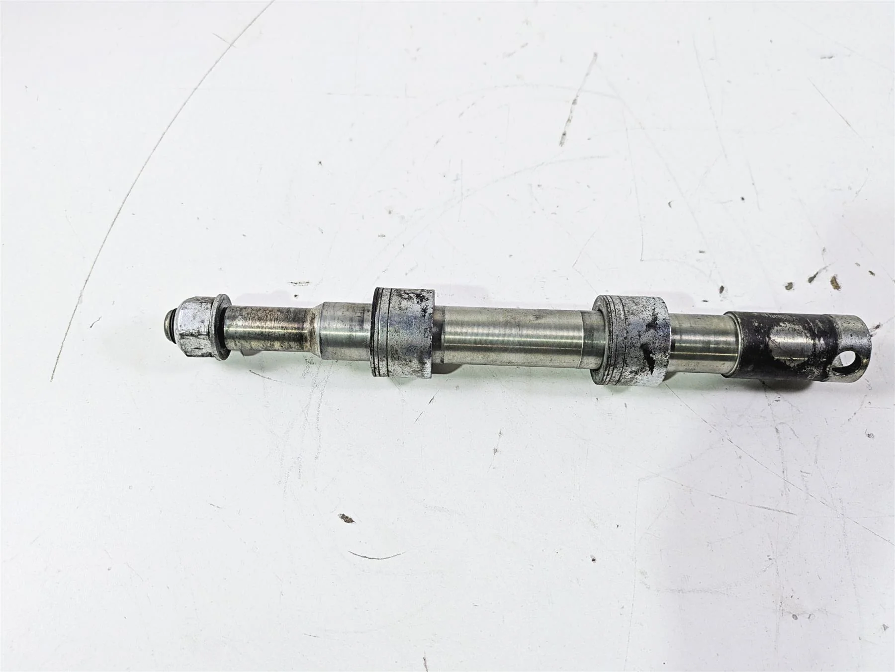 2011 Harley FXDC Dyna Super Glide Front Axle Wheel Spindle 25mm 41628-08