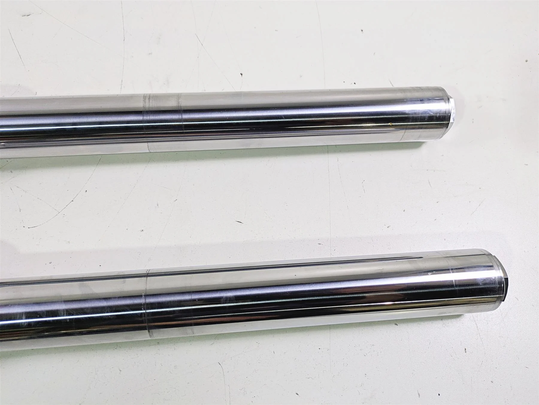2011 Harley FXDC Dyna Super Glide Front Forks 49mm Straight 45947-06 45948-06 - Image 7