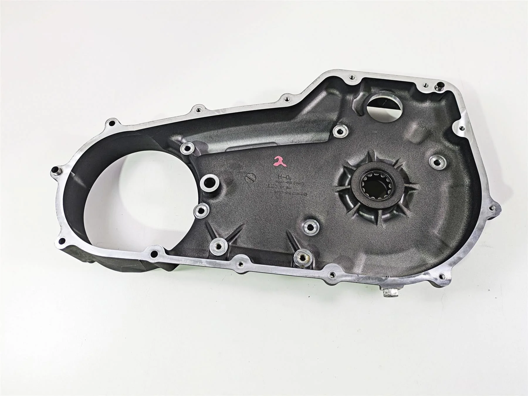 2011 Harley FXDC Dyna Super Glide Inner Primary Drive Clutch Cover 60681-06B - Image 11