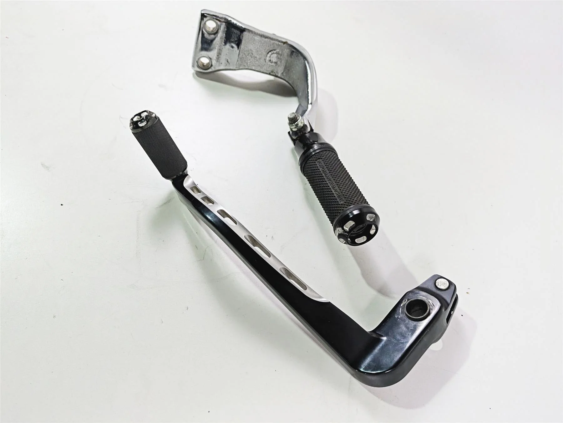 2011 Harley FXDC Dyna Super Glide Performance Machine Apex Brake Lever & Peg - Image 3