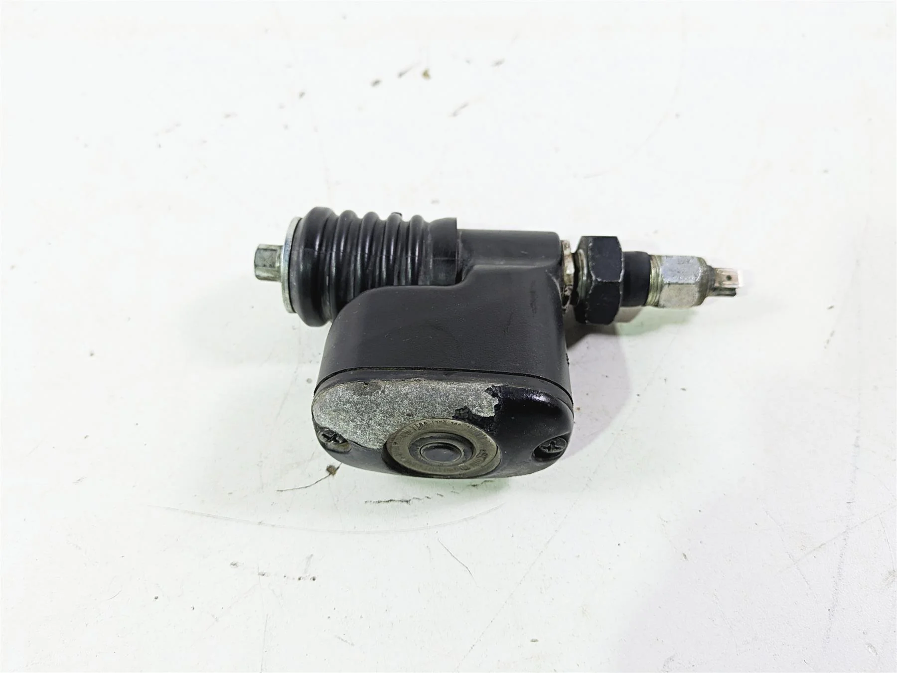 2011 Harley FXDC Dyna Super Glide Rear Brake Master Cylinder 42474-06C