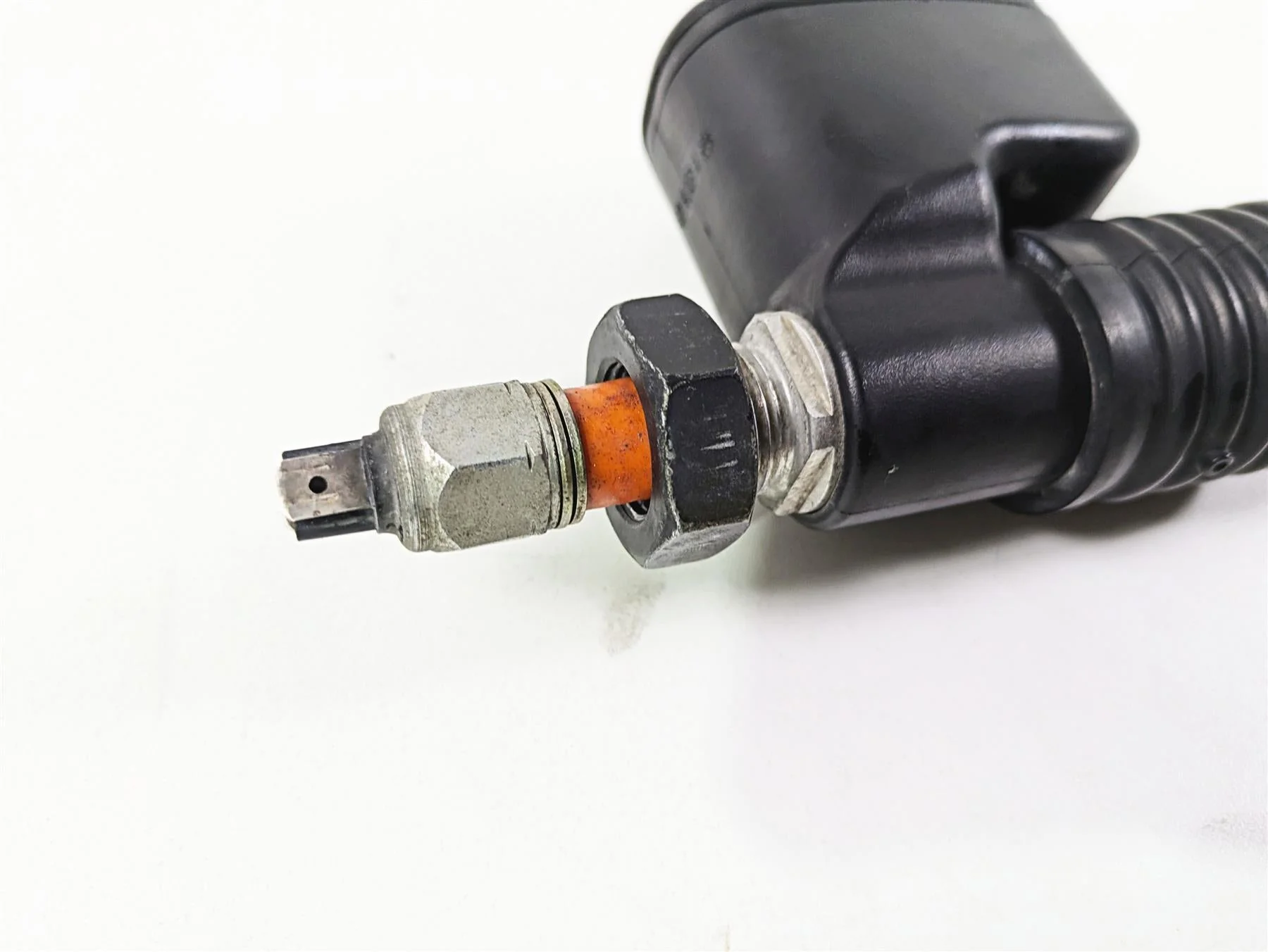 2011 Harley FXDC Dyna Super Glide Rear Brake Master Cylinder 42474-06C - Image 10