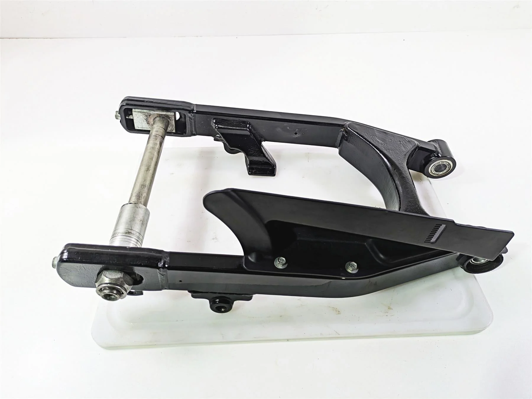 2011 Harley FXDC Dyna Super Glide Rear Swingarm & Belt Guards 47820-10