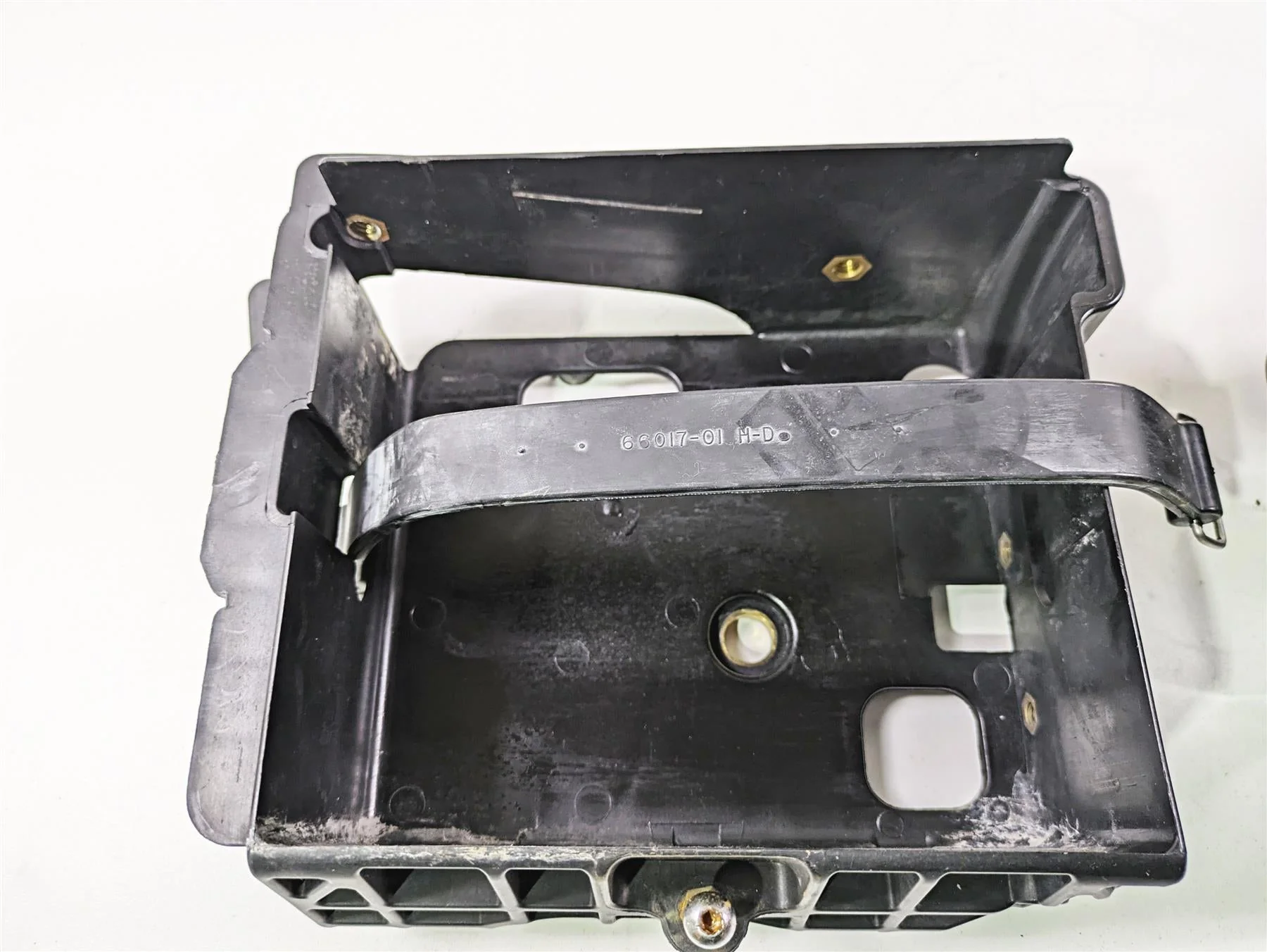 2011 Harley FXDC Dyna Super Glide Right Battery Tray Stay & Cover 70379-06A - Image 10