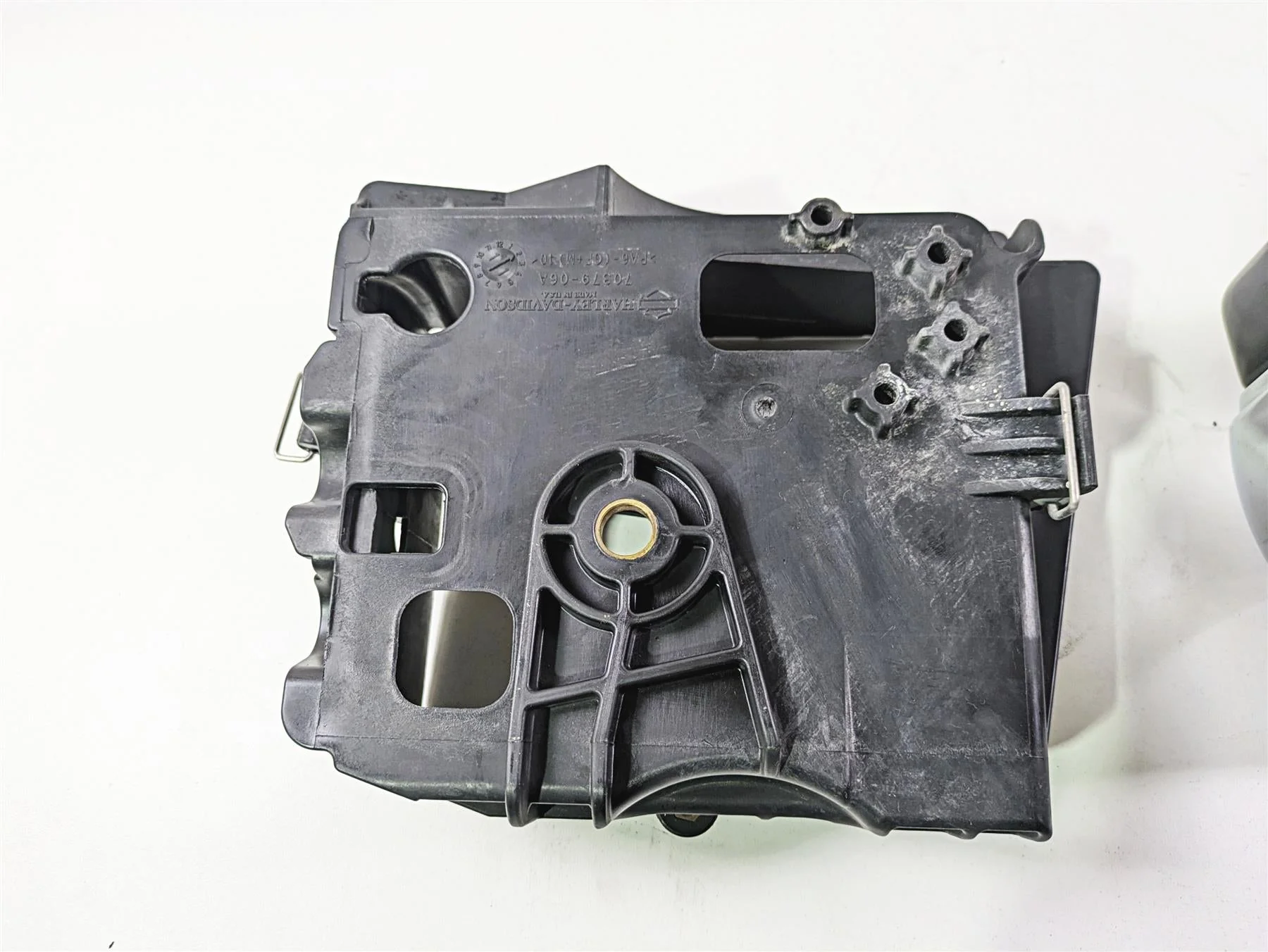 2011 Harley FXDC Dyna Super Glide Right Battery Tray Stay & Cover 70379-06A - Image 11