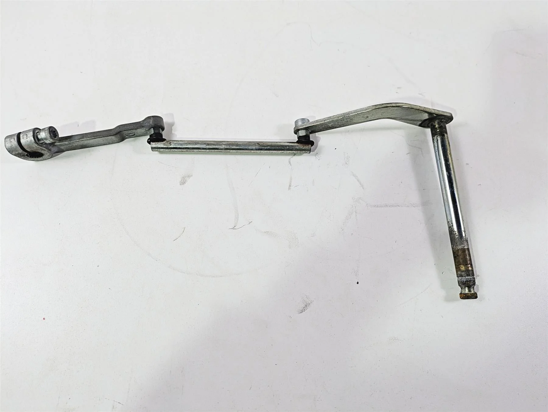 2011 Harley FXDC Dyna Super Glide Shift Lever Linkage 50639-90A - Image 10