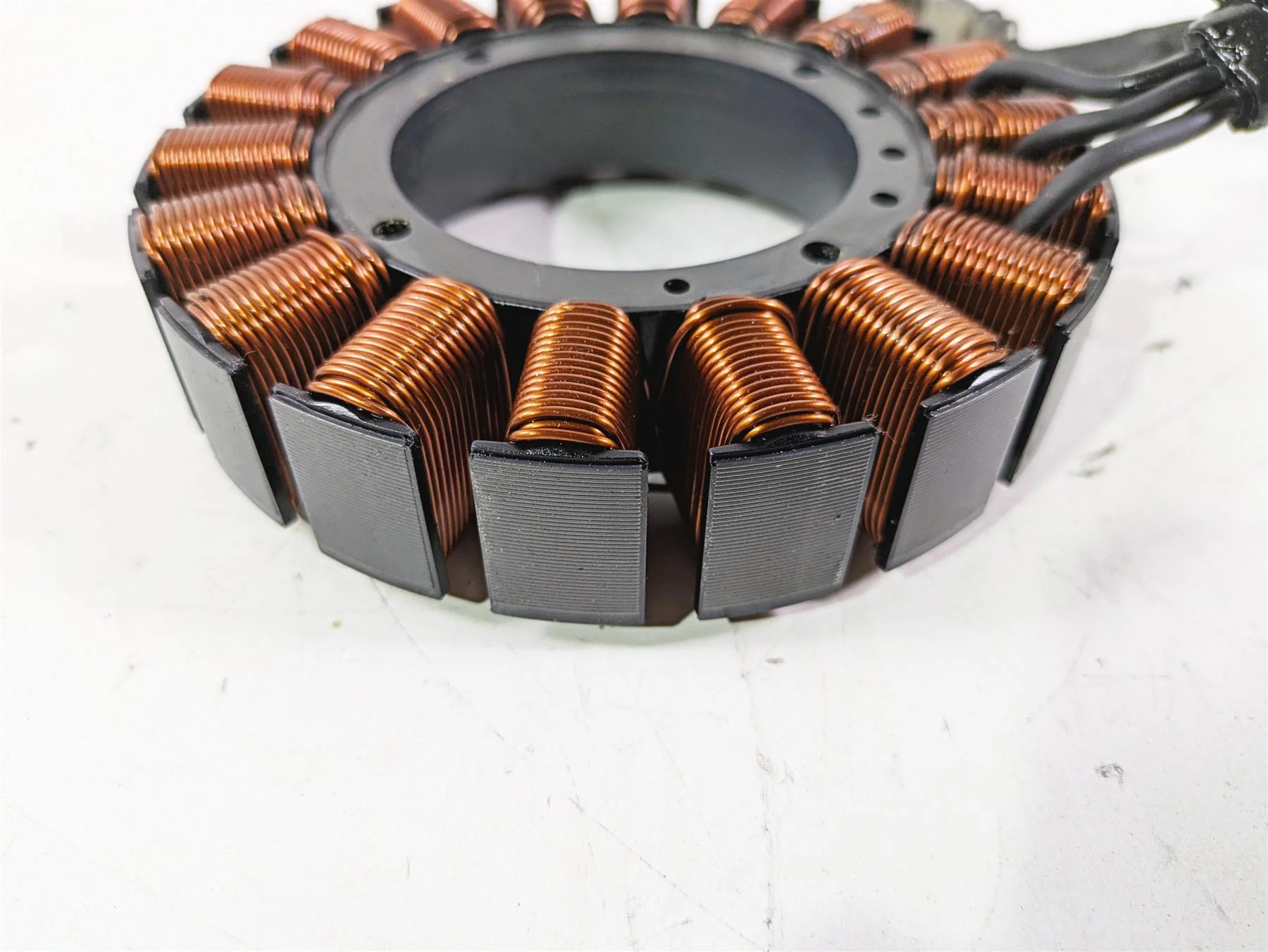 2011 Harley FXDC Dyna Super Glide Stator Alternator Generator 30017-08 - Image 2