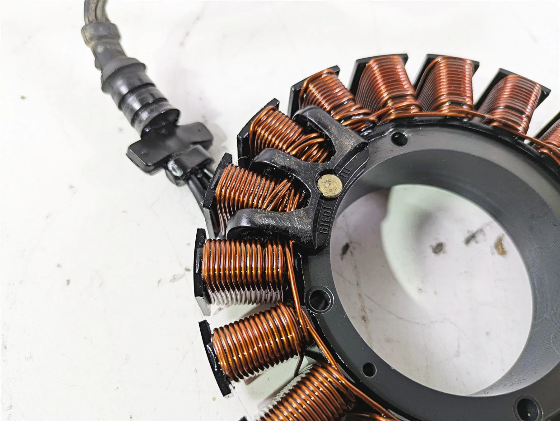 2011 Harley FXDC Dyna Super Glide Stator Alternator Generator 30017-08 - Image 6
