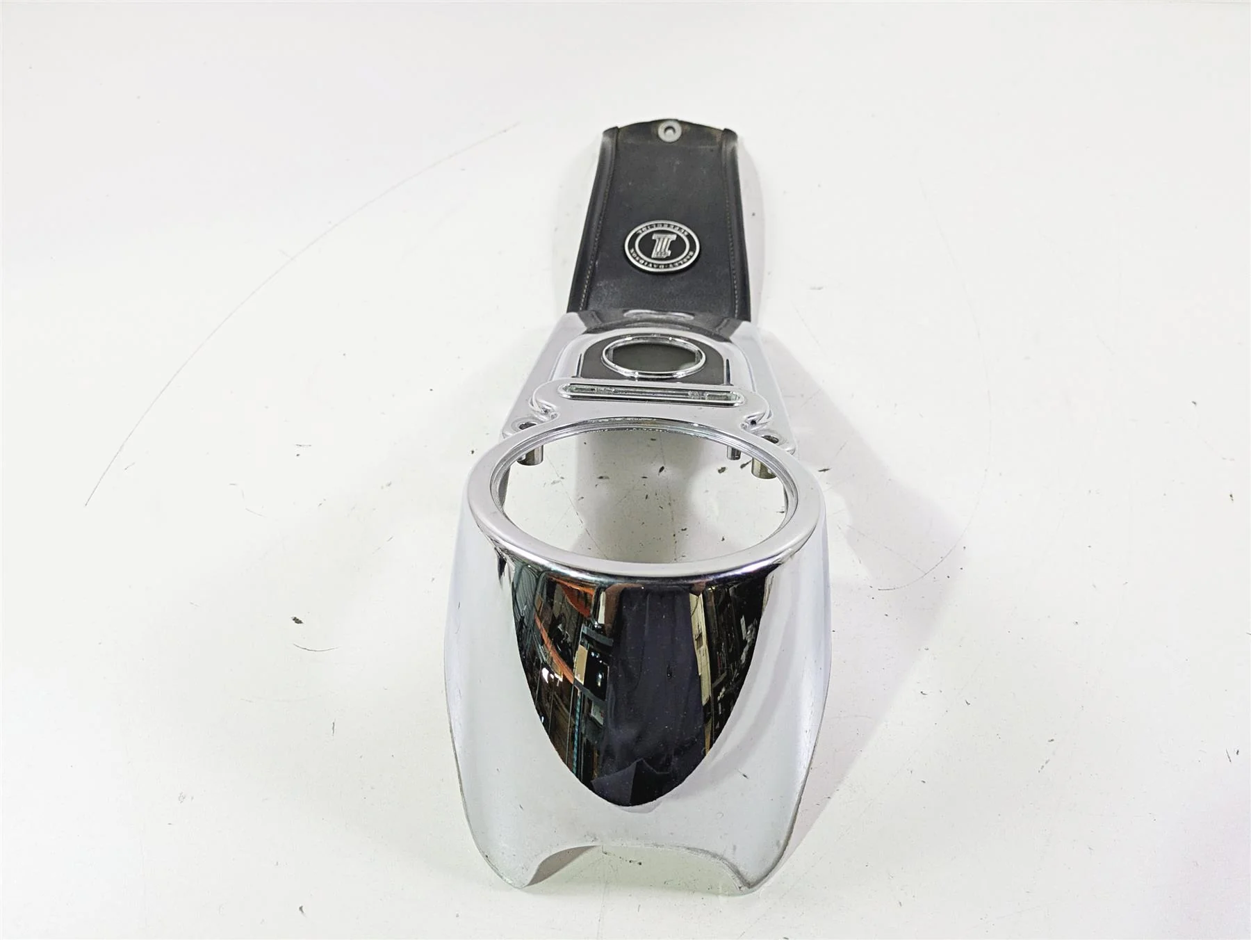 2011 Harley FXDC Dyna Super Glide Tank Dash Chrome Cover Panel 71204-04 - Image 2