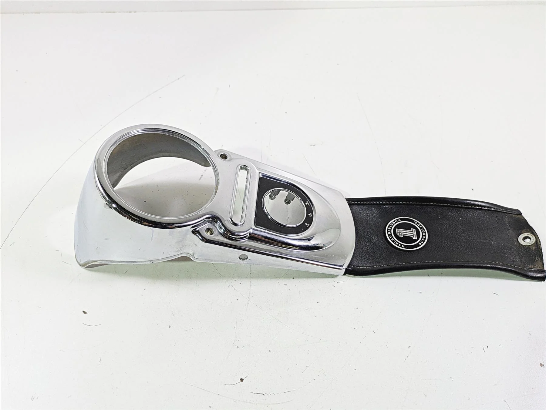 2011 Harley FXDC Dyna Super Glide Tank Dash Chrome Cover Panel 71204-04 - Image 3