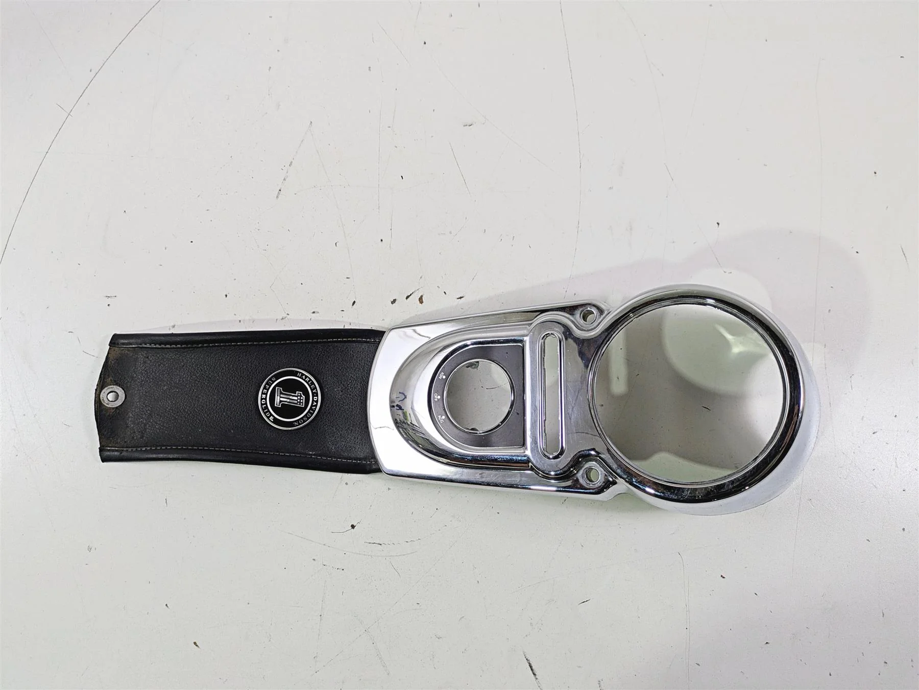 2011 Harley FXDC Dyna Super Glide Tank Dash Chrome Cover Panel 71204-04 - Image 5