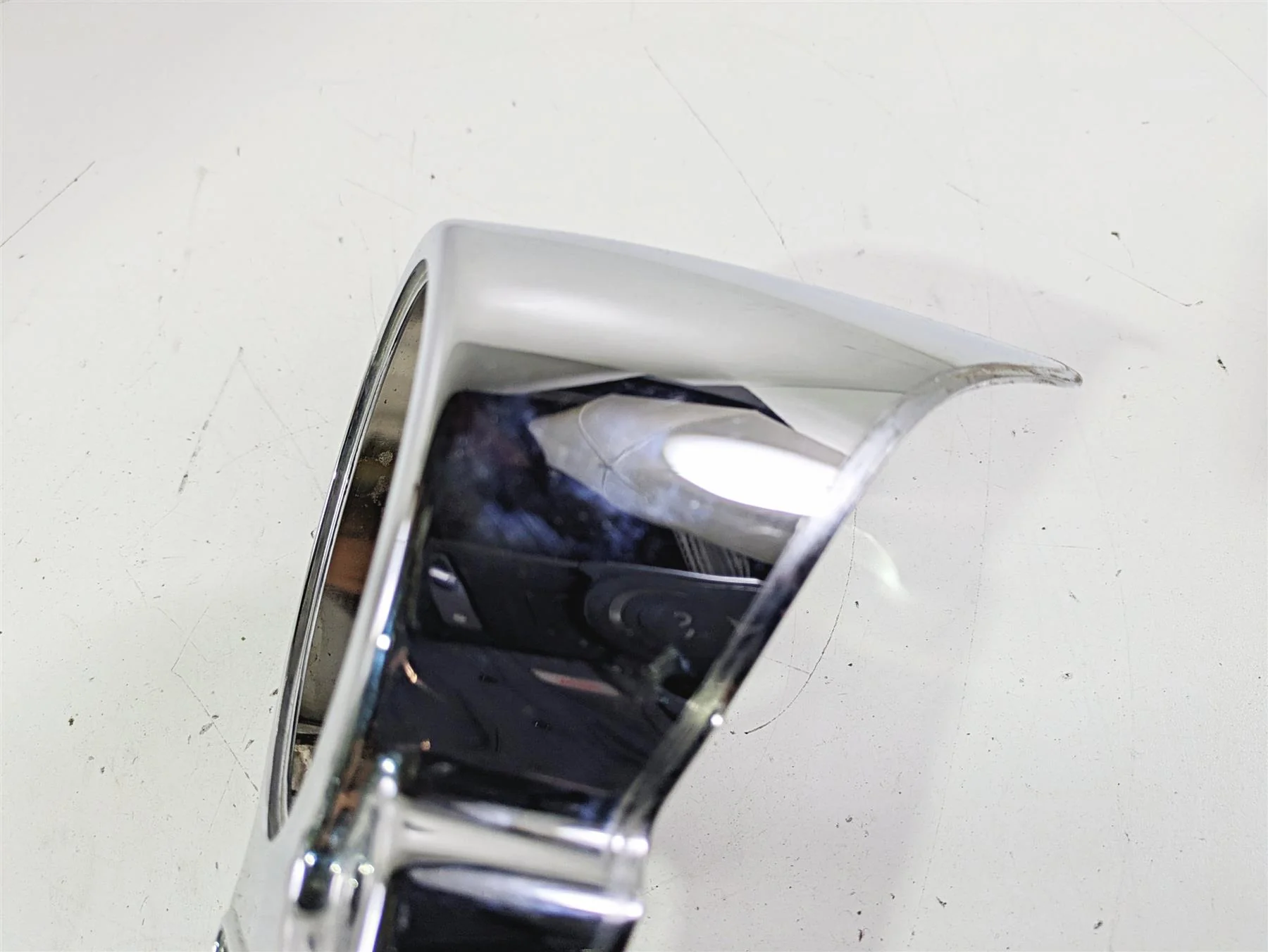 2011 Harley FXDC Dyna Super Glide Tank Dash Chrome Cover Panel 71204-04 - Image 9