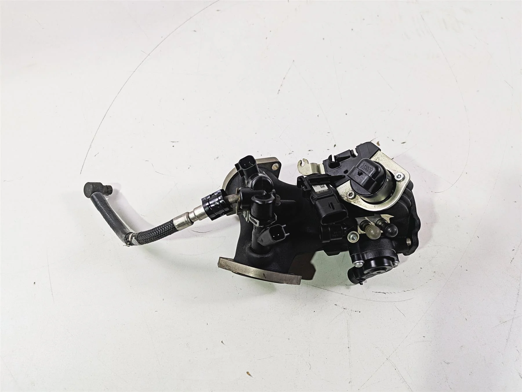 2011 Harley FXDC Dyna Super Glide Throttle Body Fuel Injection 27708-10A