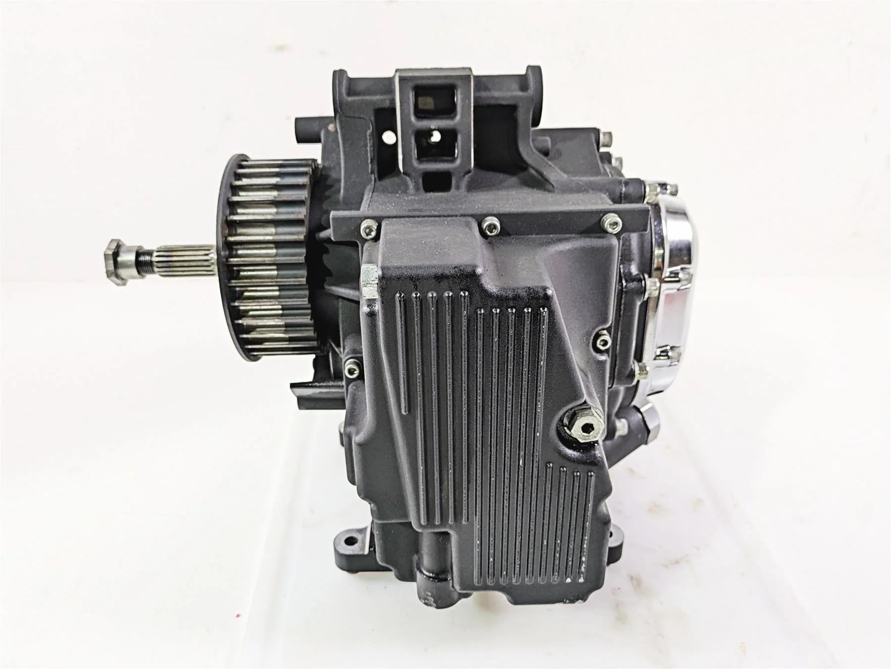 2011 Harley FXDC Dyna Super Glide Transmission Gear Box 6 Speed 33083-10A - Image 7