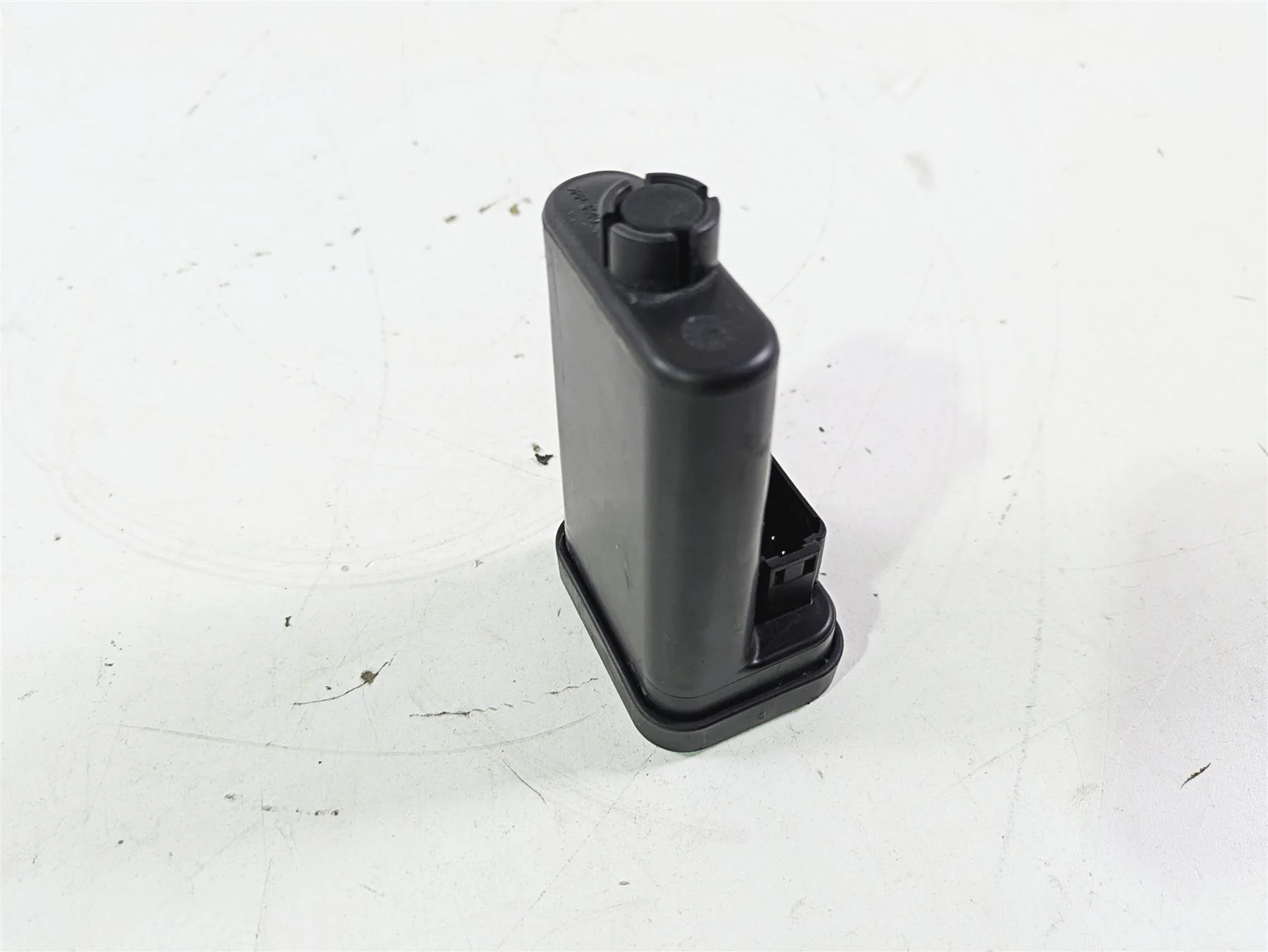 2011 Harley FXDC Dyna Super Glide Tsm Turn Signal Module  68921-07 - Image 7