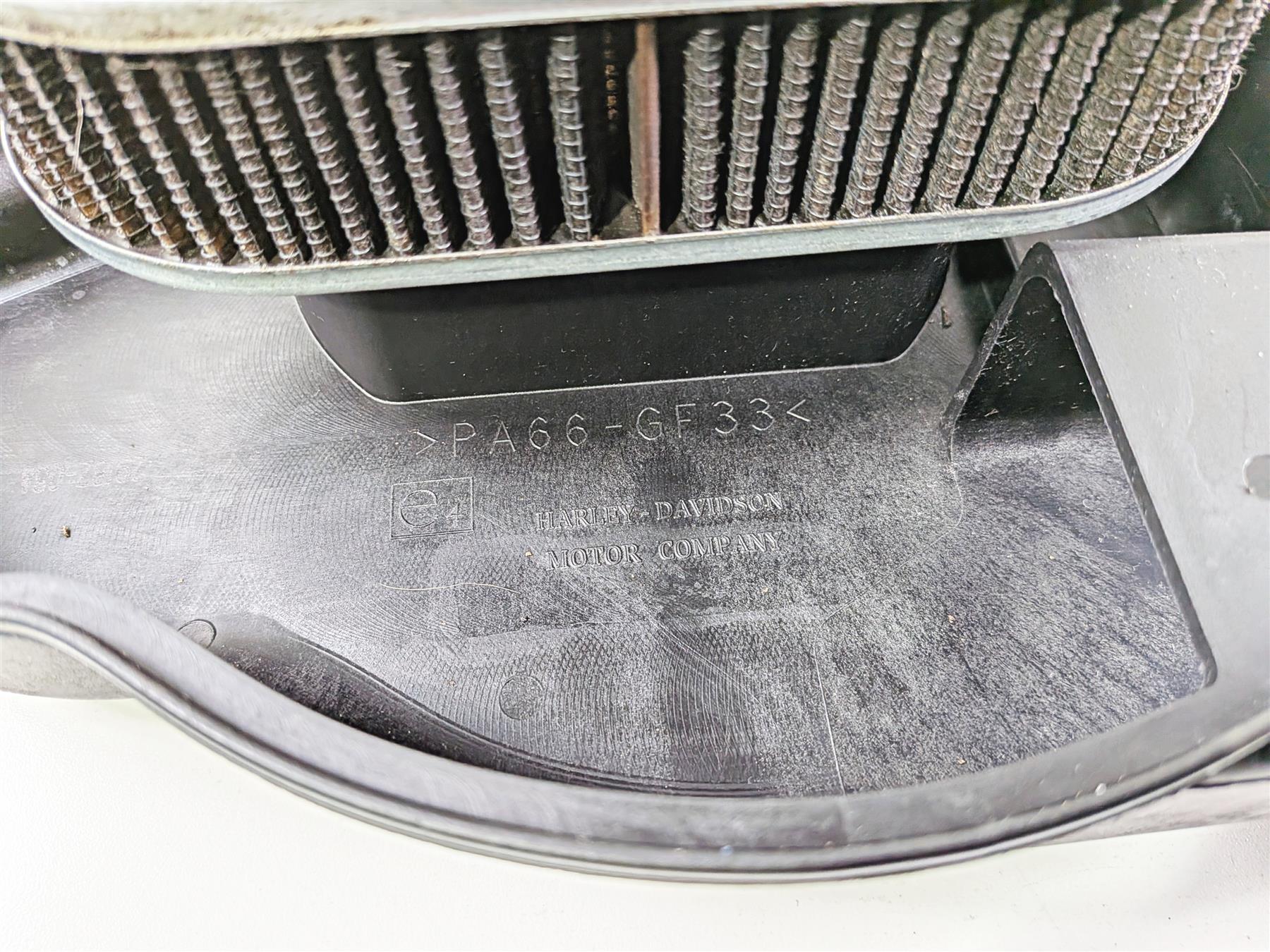 2011 Harley FXDF Dyna Fat Bob Air Box Cleaner Breather Filter 29182-08A - Image 13
