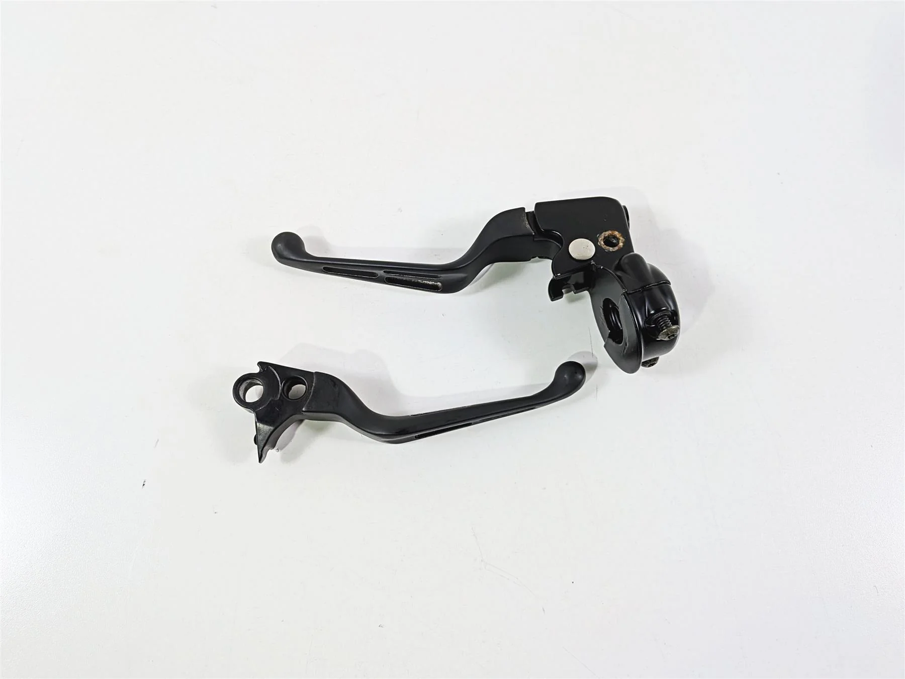 2011 Harley FXDF Dyna Fat Bob Black Clutch Perch & Slotted Lever Set 38608-96 - Image 2