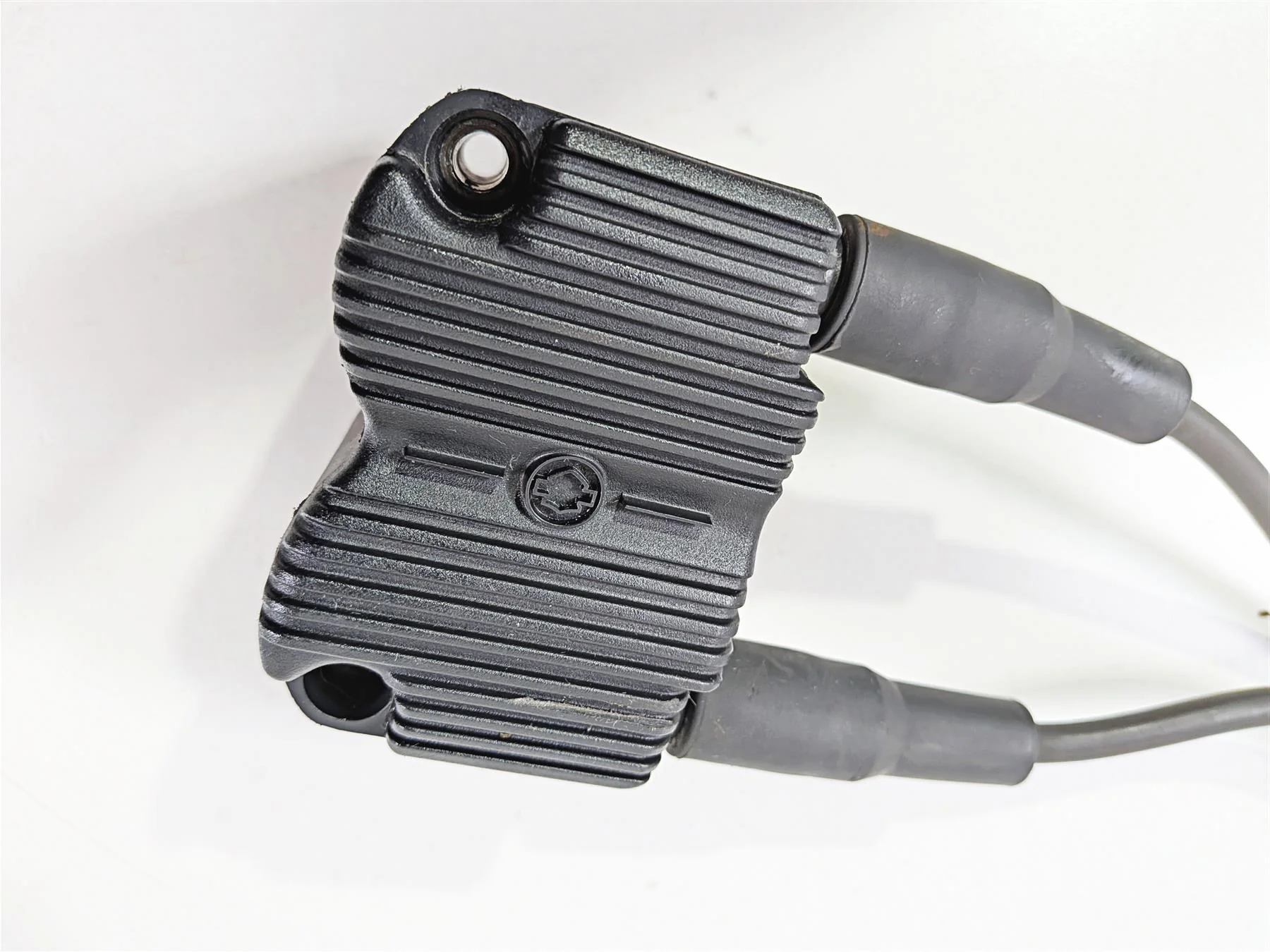 2011 Harley FXDF Dyna Fat Bob Delphi Ignition Coil Wires Plugs Set 31743-01 - Image 10