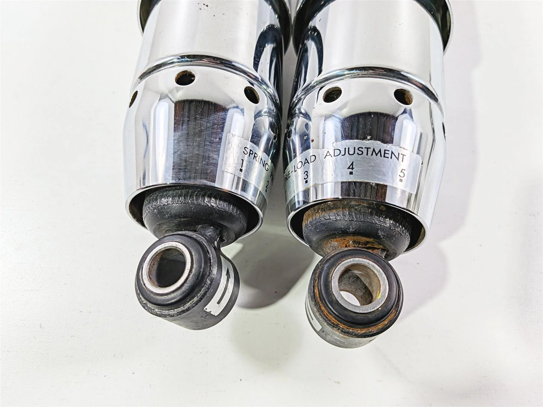 2011 Harley FXDF Dyna Fat Bob Rear Chrome Shock Damper Set  13.5" 54537-08A - Image 6