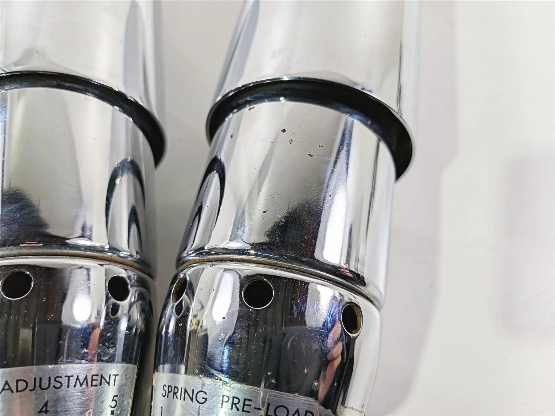 2011 Harley FXDF Dyna Fat Bob Rear Chrome Shock Damper Set  13.5" 54537-08A - Image 8