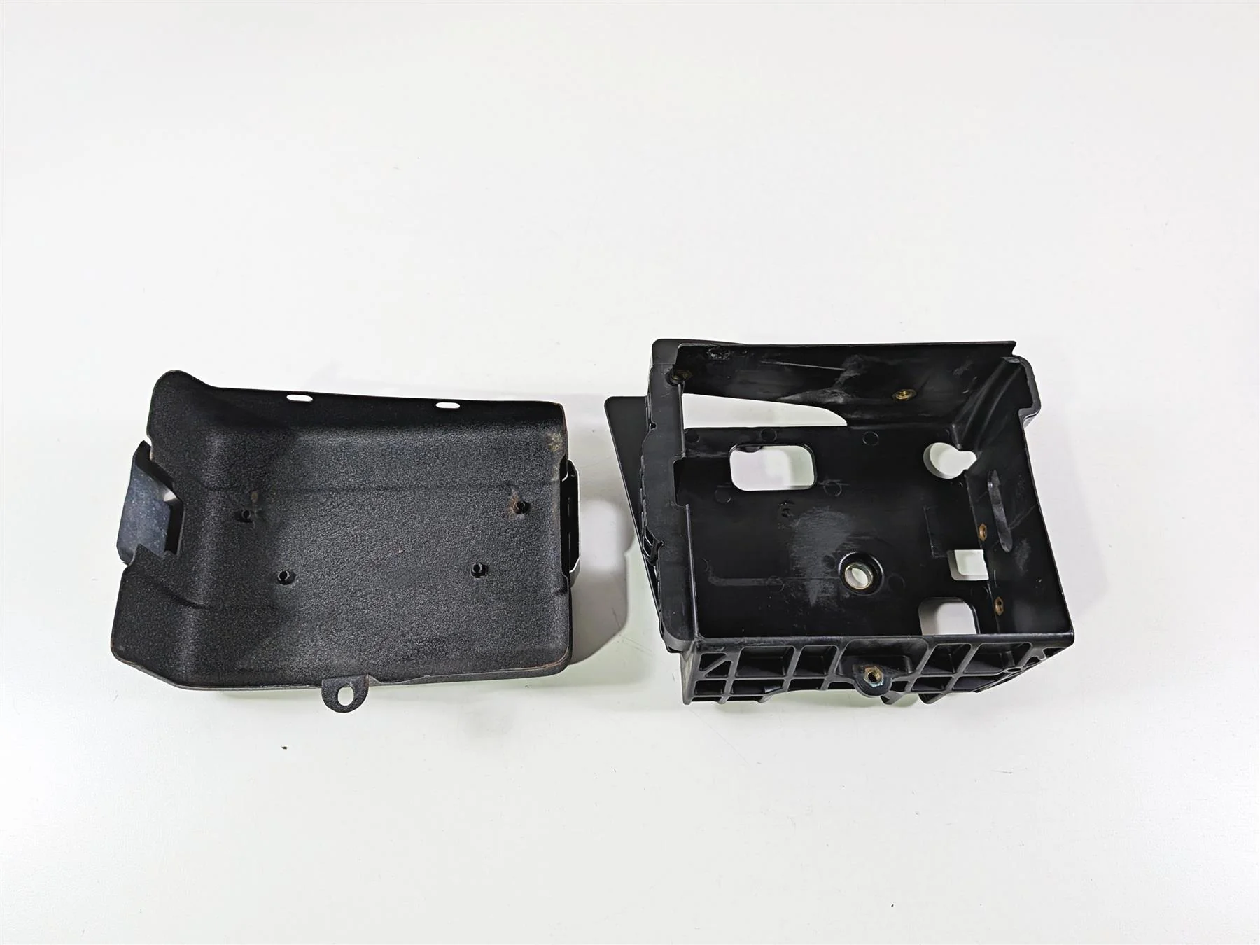 2011 Harley FXDF Dyna Fat Bob Right Battery Tray & Outer Cover 70379-06B - Image 8