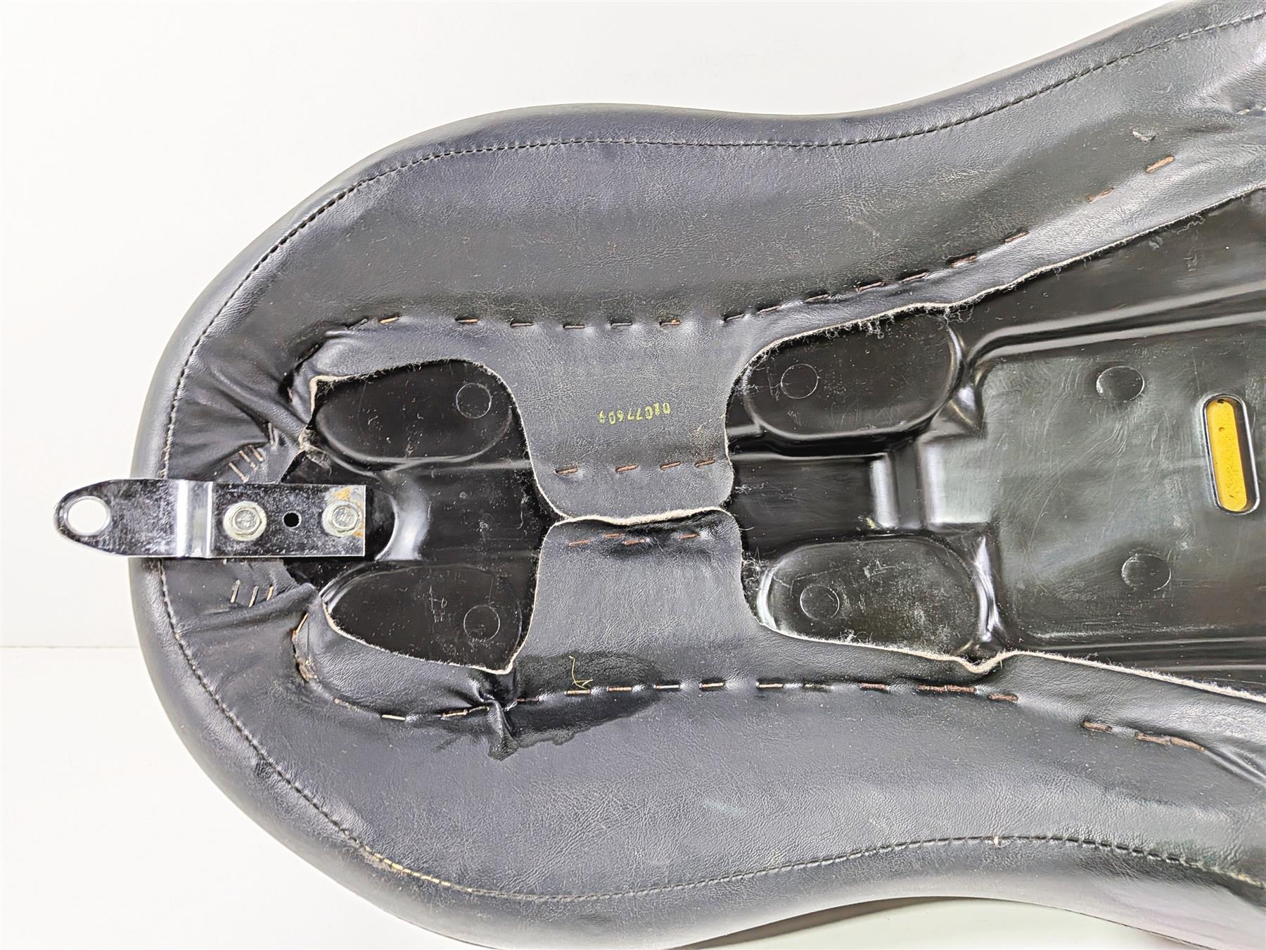 2011 Harley FXDF Dyna Fat Bob Sundowner Touring Seat Saddle 51540-06 - Image 9