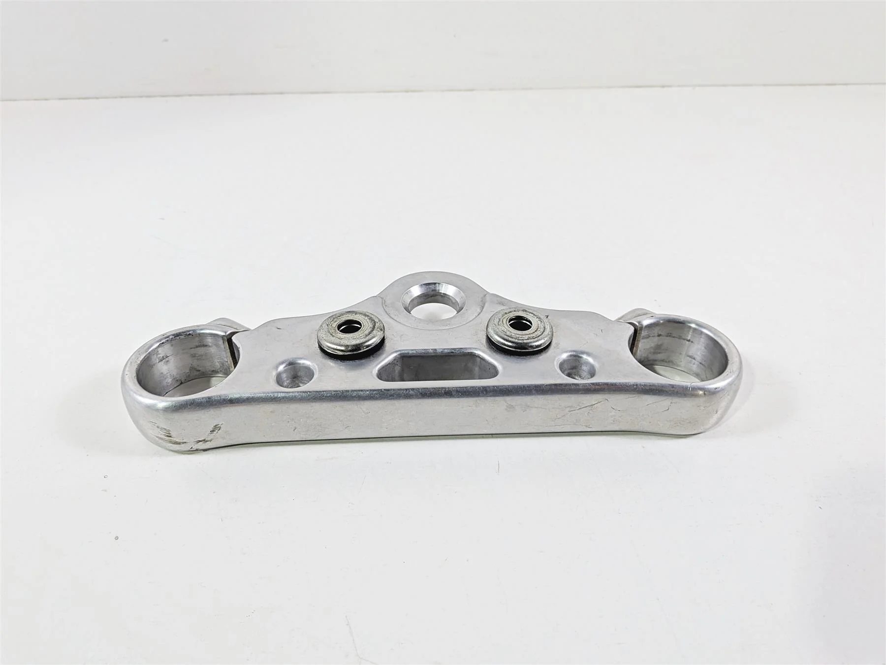 2011 Harley FXDF Dyna Fat Bob Upper Triple Tree Steering Clamp 49mm 47661-08 - Image 2