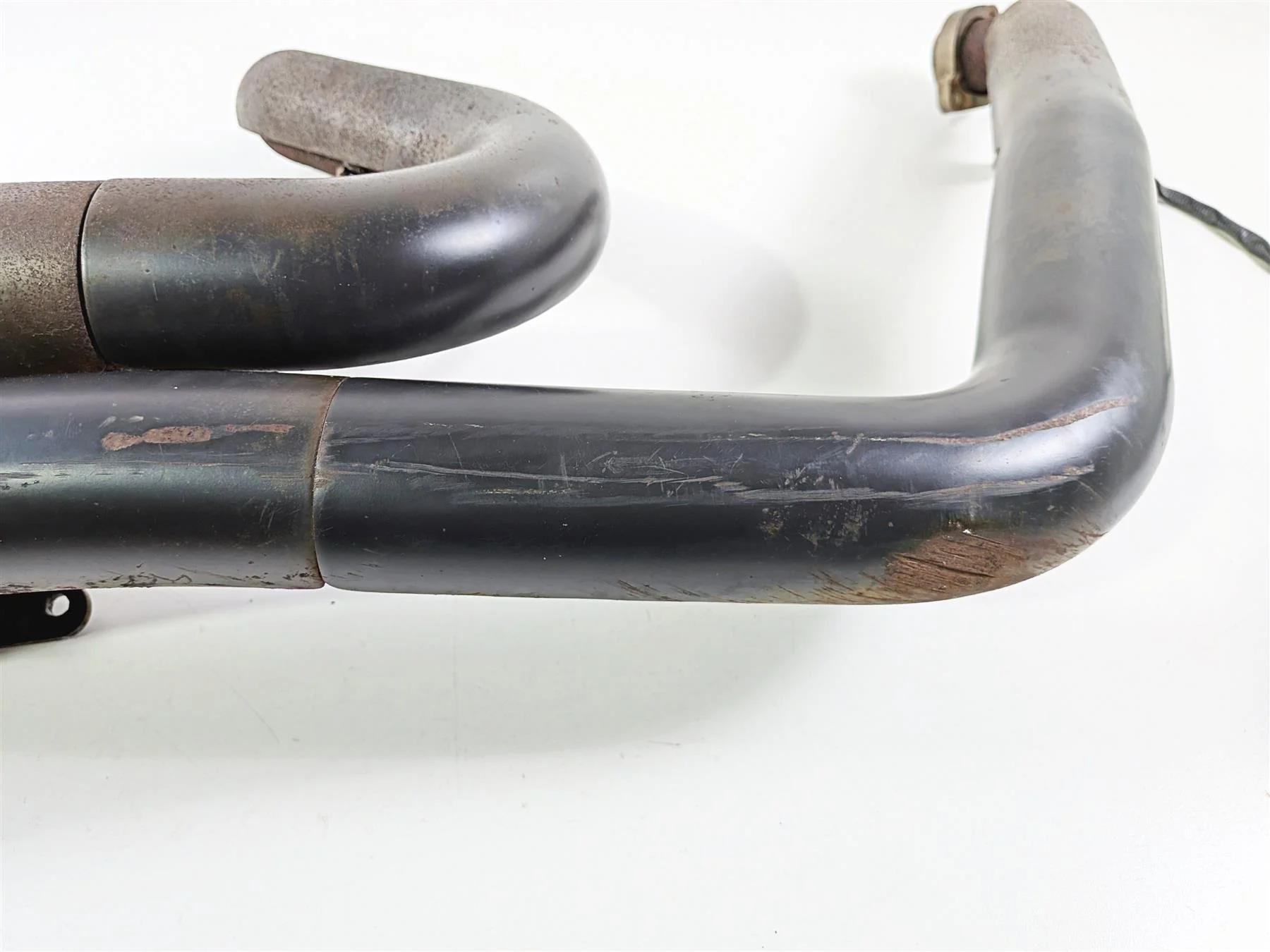2011 Harley FXDF Dyna Fat Bob Vance Hines Big Radius 2-2 Exhaust System 46071 - Image 17