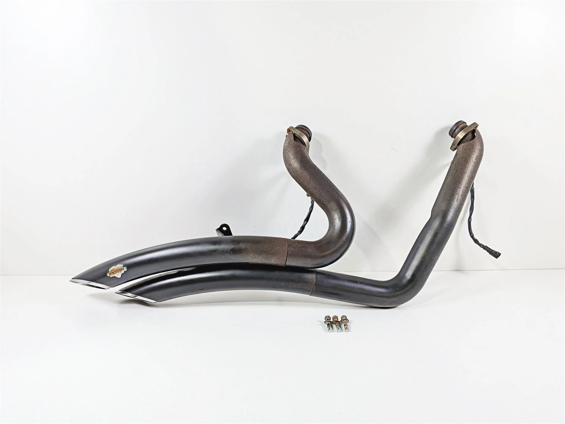 2011 Harley FXDF Dyna Fat Bob Vance Hines Big Radius 2-2 Exhaust System 46071 - Image 20