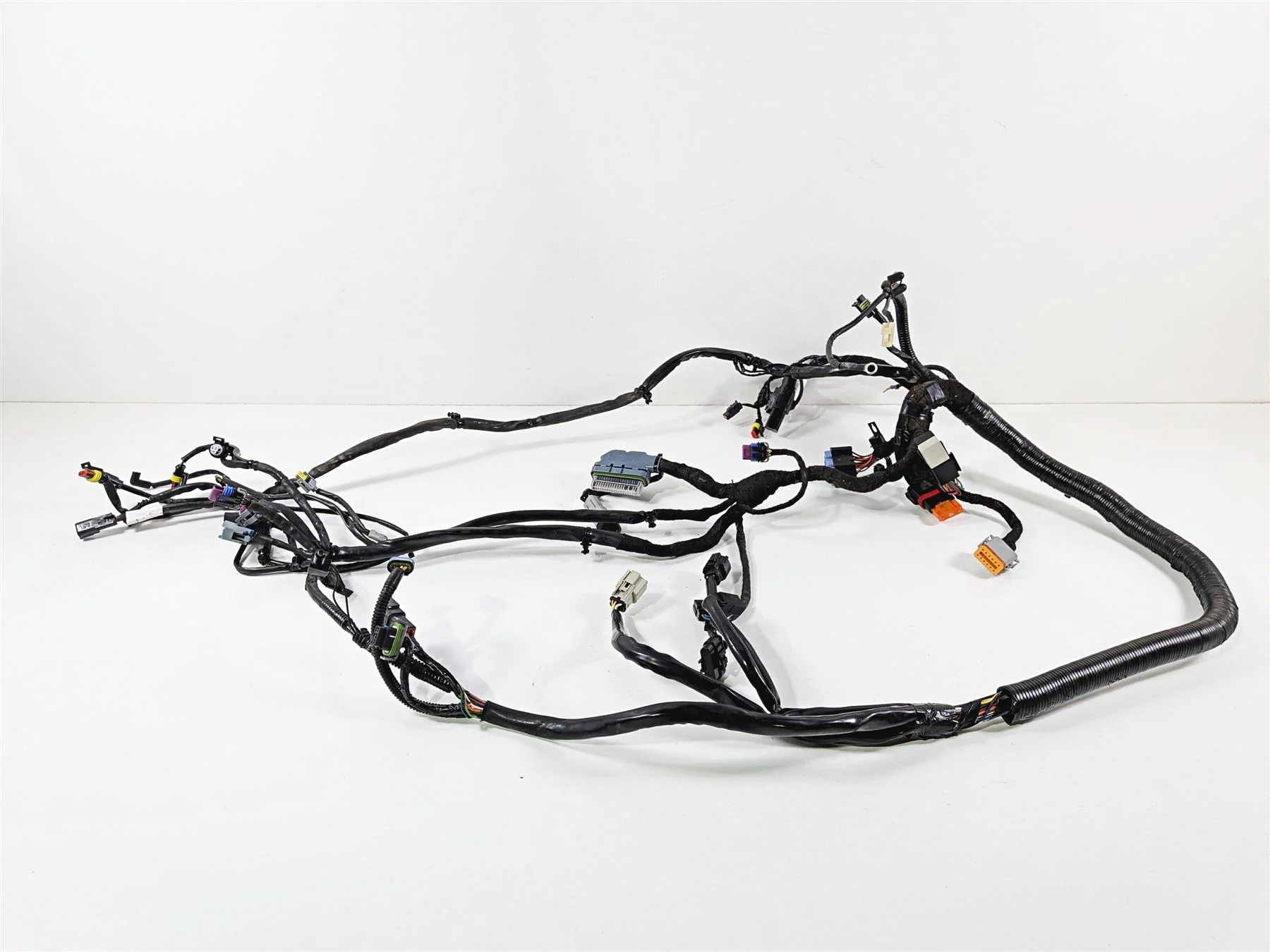 2011 Harley FXDF Dyna Fat Bob Wiring Harness Loom - No Cuts 69603-08A