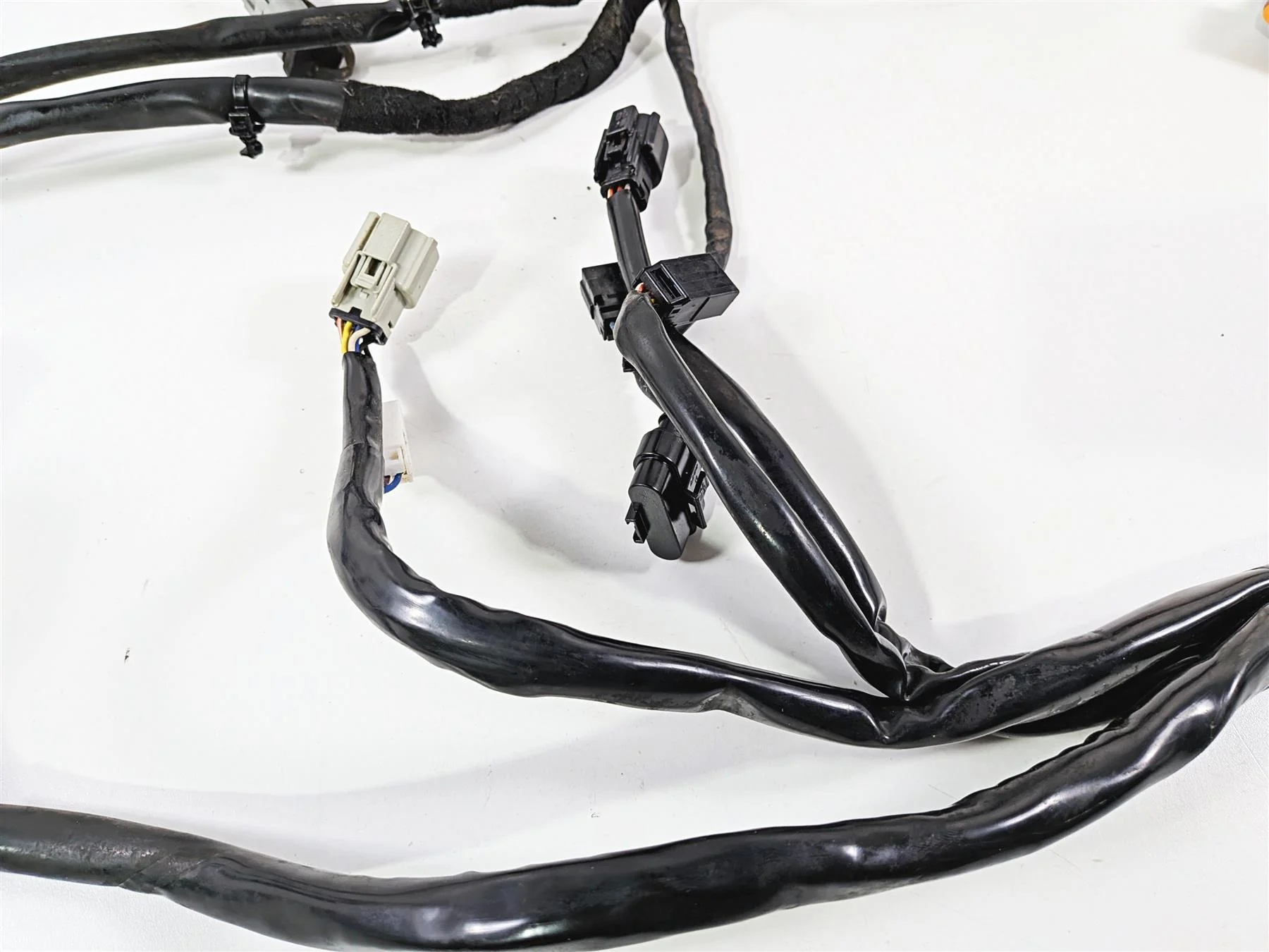 2011 Harley FXDF Dyna Fat Bob Wiring Harness Loom - No Cuts 69603-08A - Image 3
