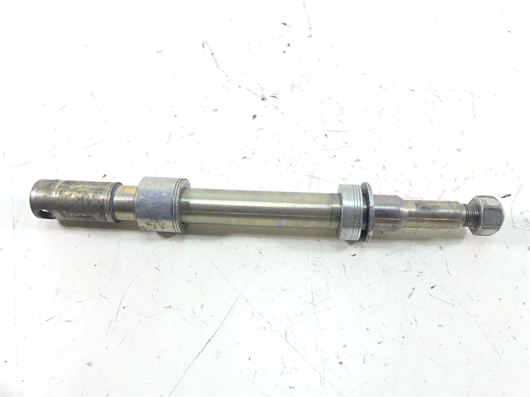 2011 Harley Softail FLSTF Fat Boy Front 25mm Wheel Spindle Axle 41545-07A