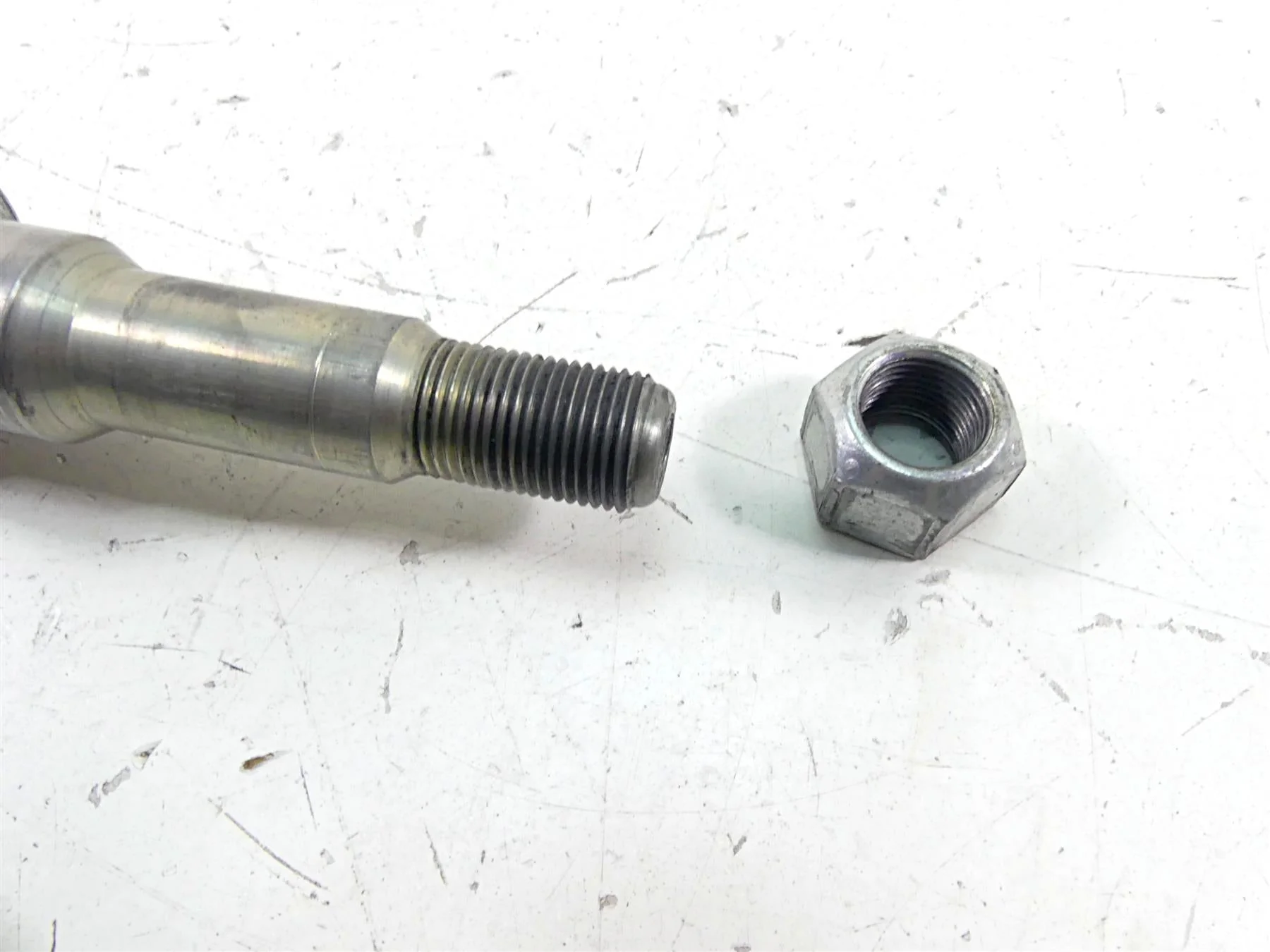 2011 Harley Softail FLSTF Fat Boy Front 25mm Wheel Spindle Axle 41545-07A - Image 10