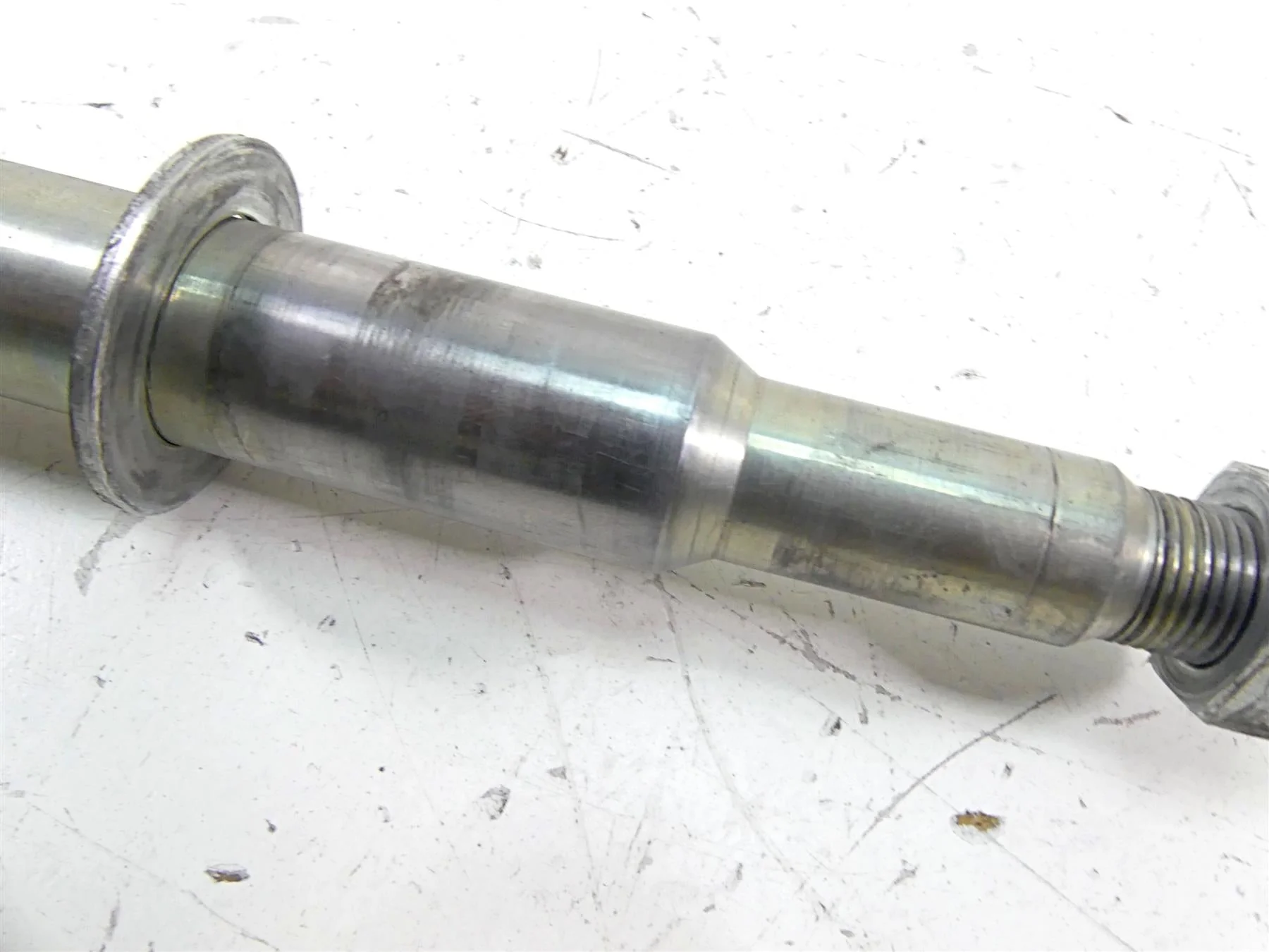 2011 Harley Softail FLSTF Fat Boy Front 25mm Wheel Spindle Axle 41545-07A - Image 4
