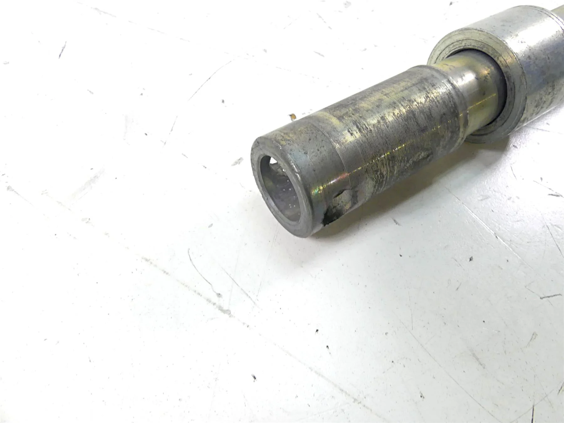 2011 Harley Softail FLSTF Fat Boy Front 25mm Wheel Spindle Axle 41545-07A - Image 9