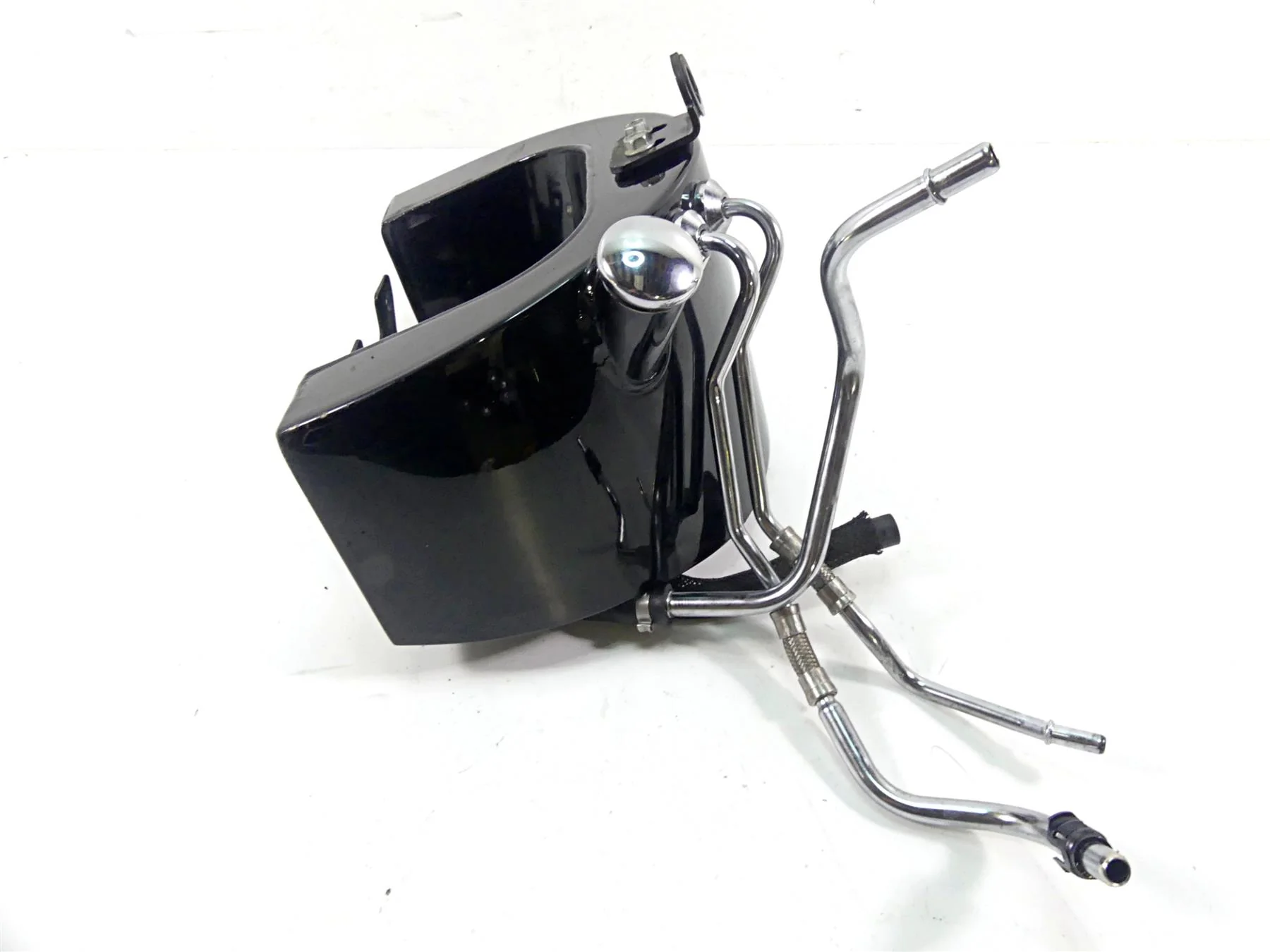 2011 Harley Softail FXS Blackline Oil Tank Reservoir Hoses Set - Read 62492-00B - Image 5