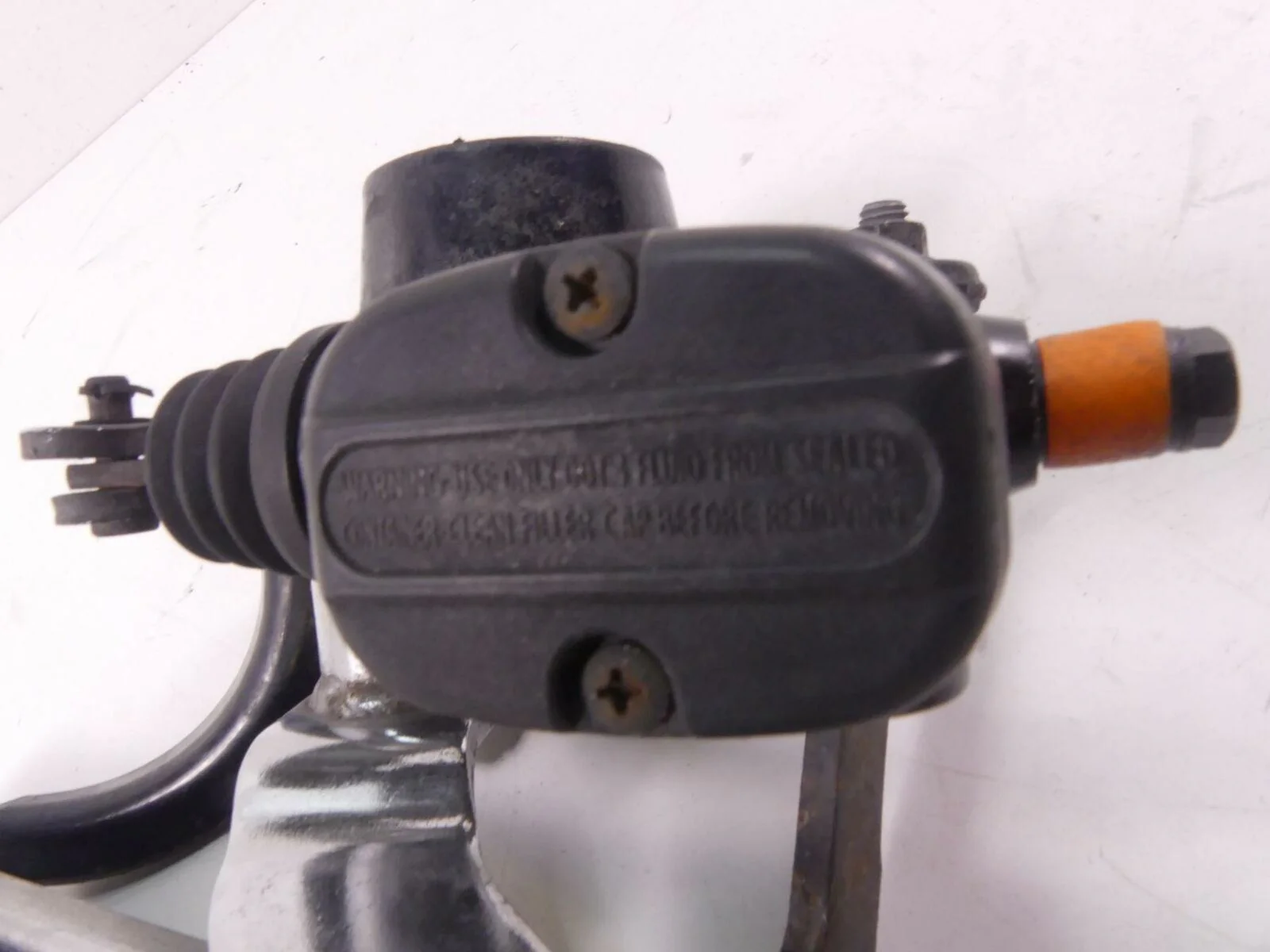 2011 Harley Touring FLHP Road King Front Right Floorboard & Brake Pedal 50621-06 - Image 10
