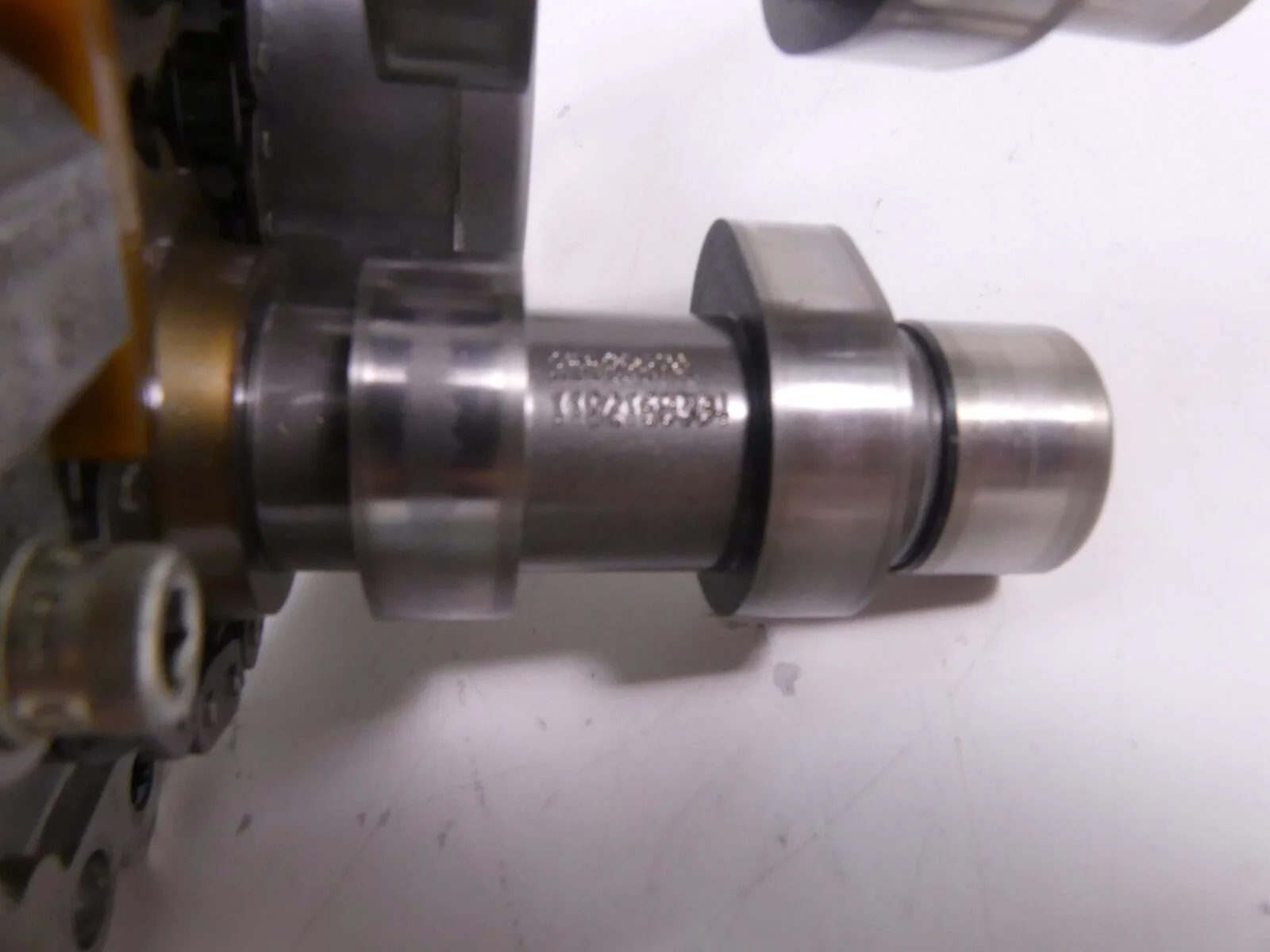 2011 Harley Touring FLHRC Road King Camshaft Cam Shaft Oil Pump Unit 25358-06 - Image 6