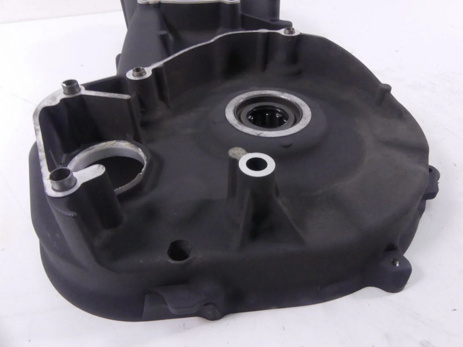 2011 Harley Touring FLHRC Road King Inner Primary Drive Clutch Cover 60677-07A - Image 10